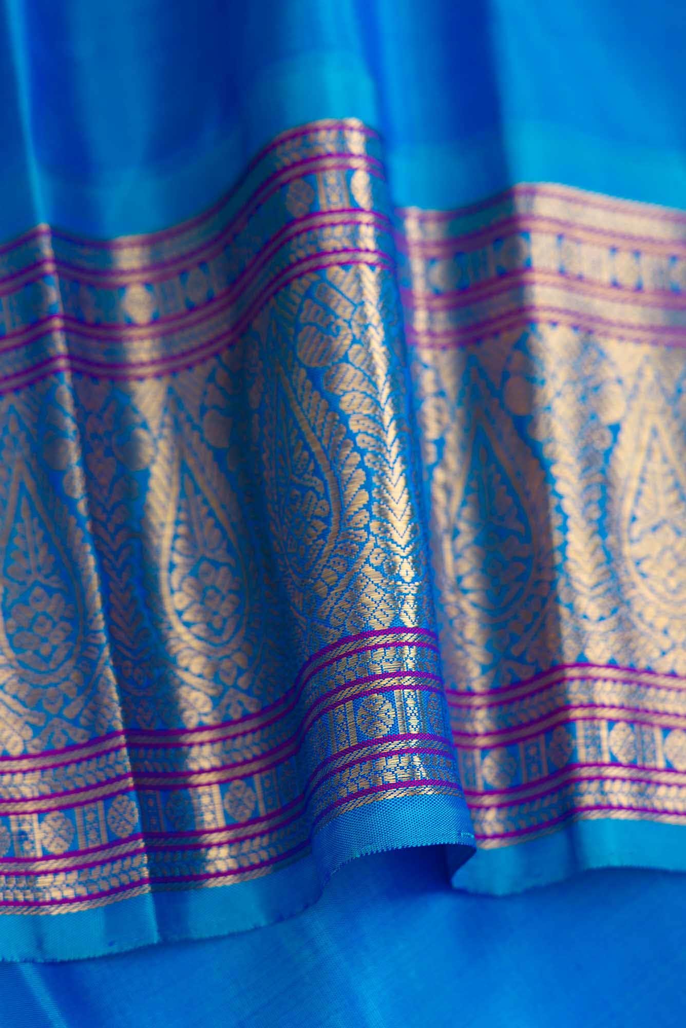 Pure Silk Pure Zari Sea Green Dual Tone Kanjivaram Saree - Image 6