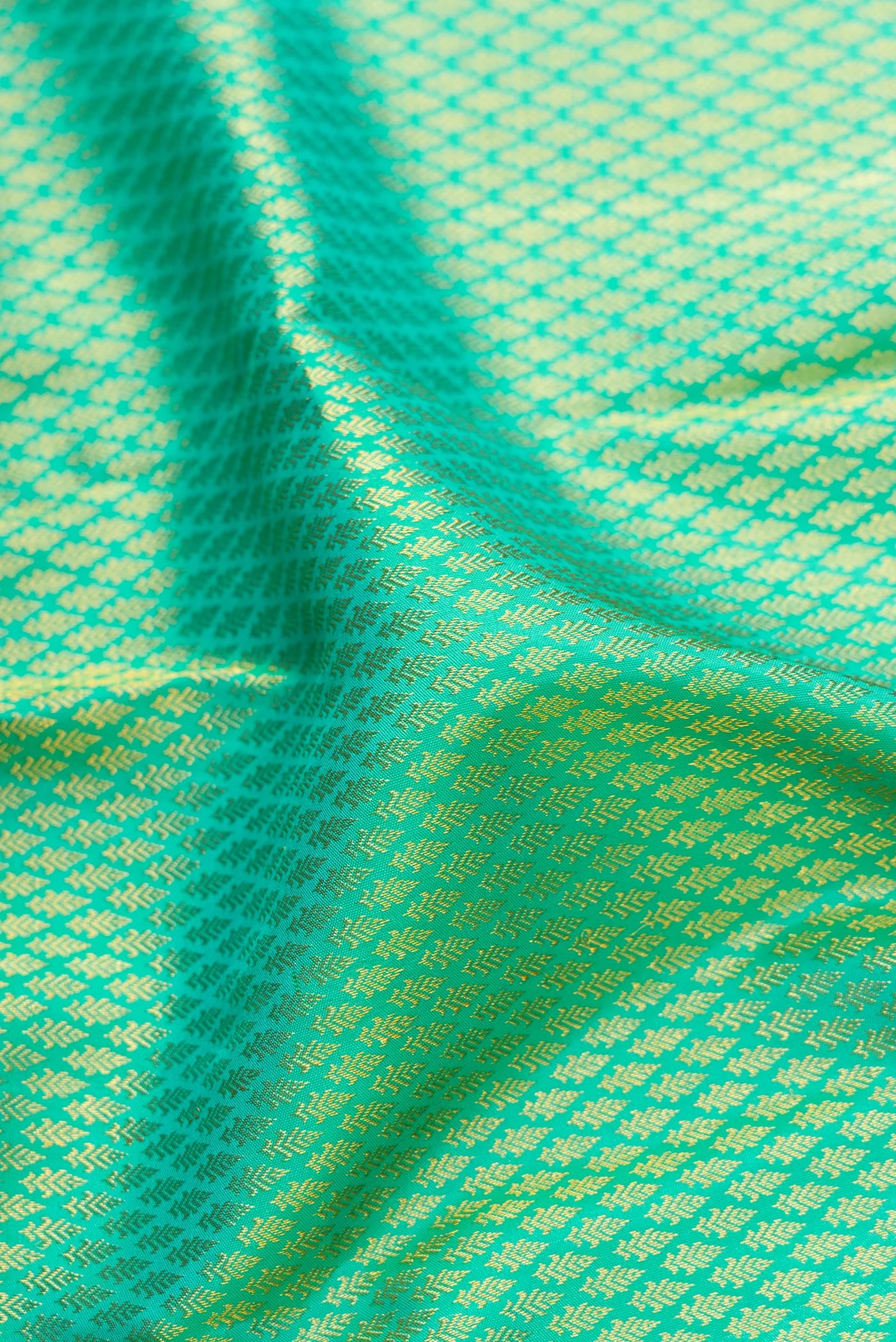 Sea Green Kanjivaram Silk Saree - Image 2
