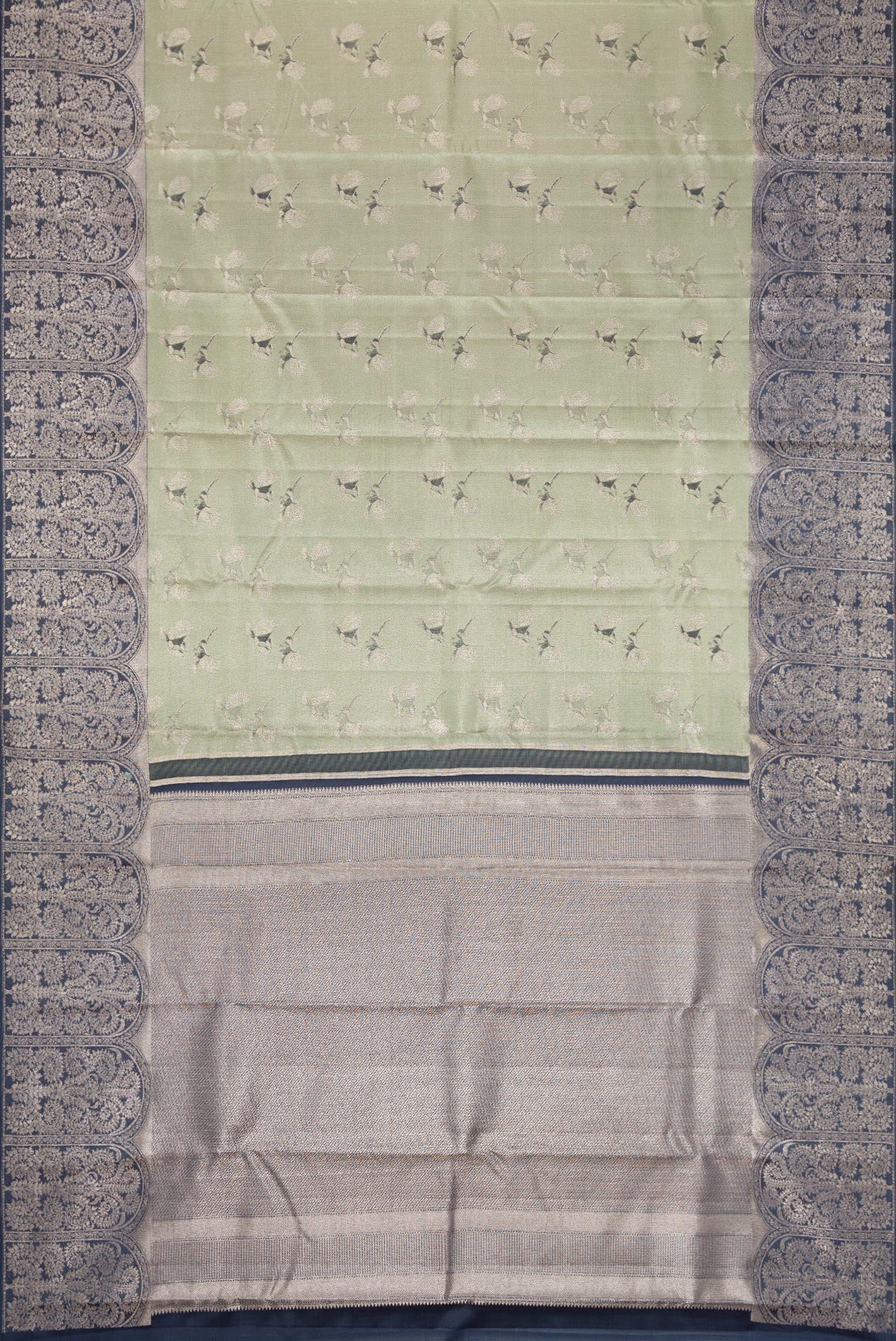 Grey Dual Tone Kanjivaram Tissue Silk Saree - Image 6