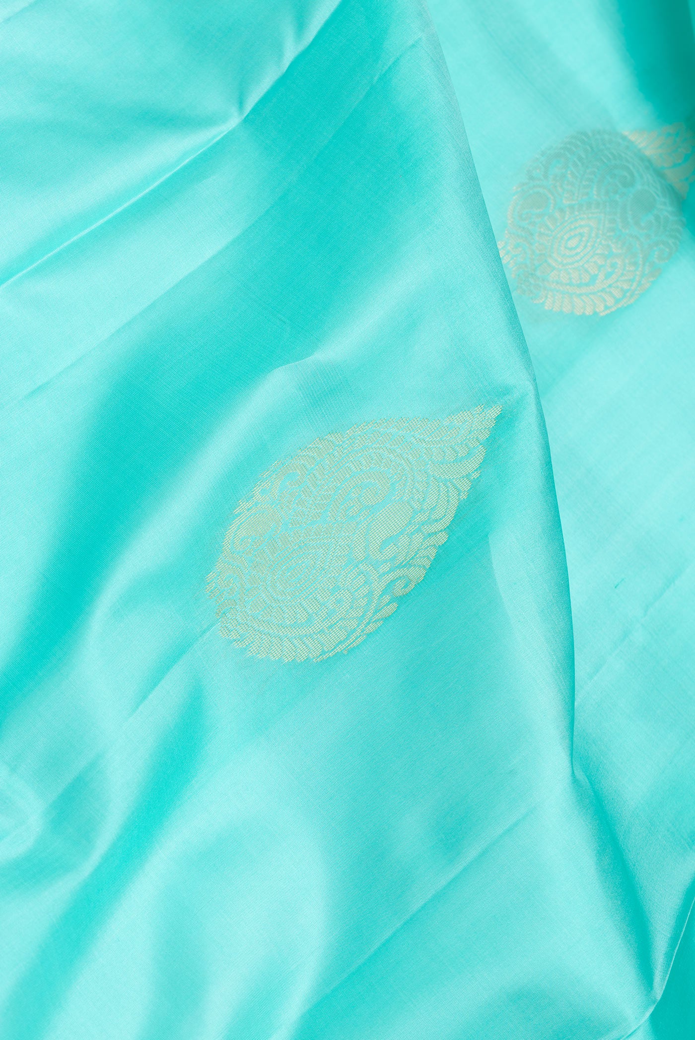 Light Blue Soft Silk Saree - Image 2