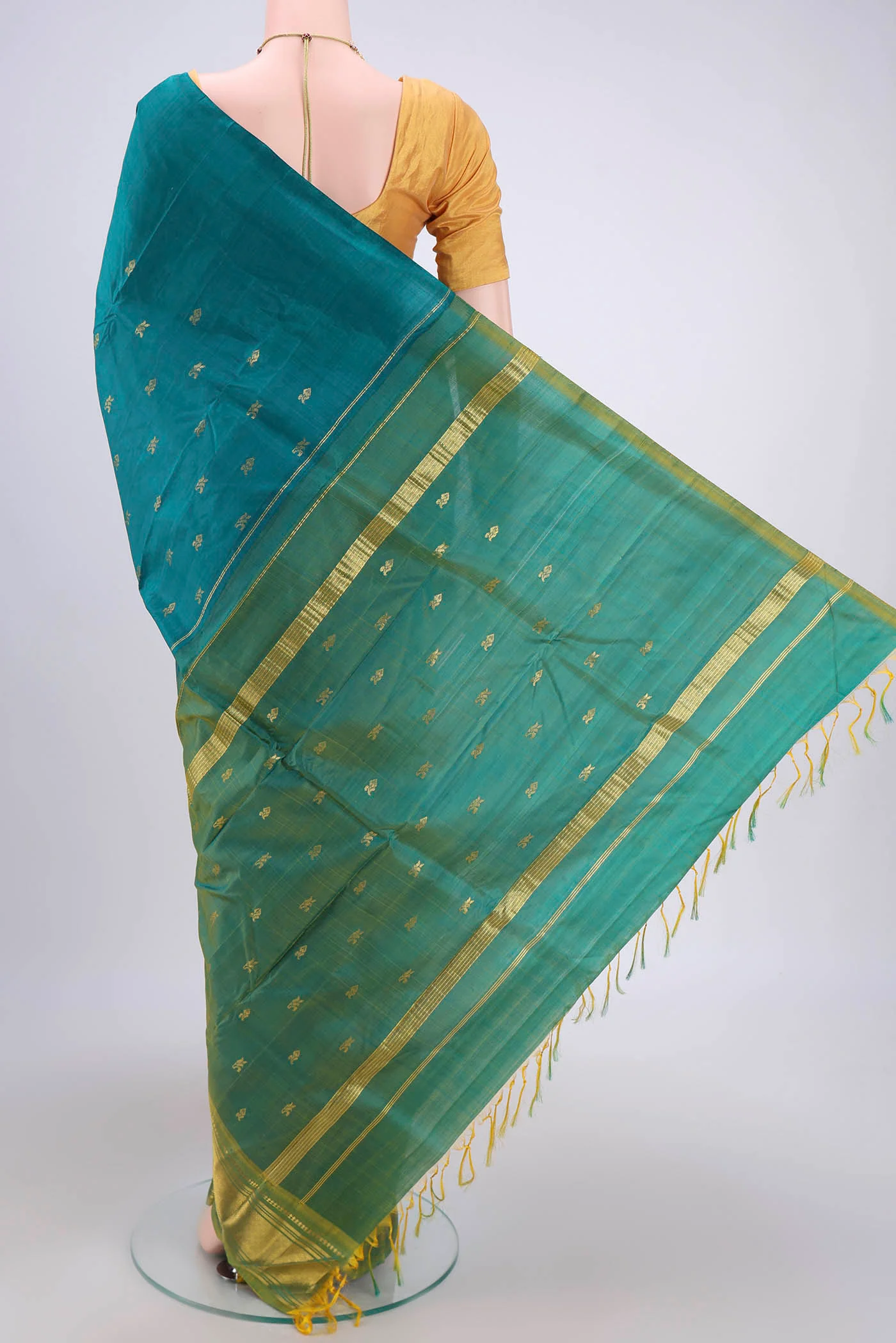 Sea Green Kanjivaram Silk Saree - Image 3