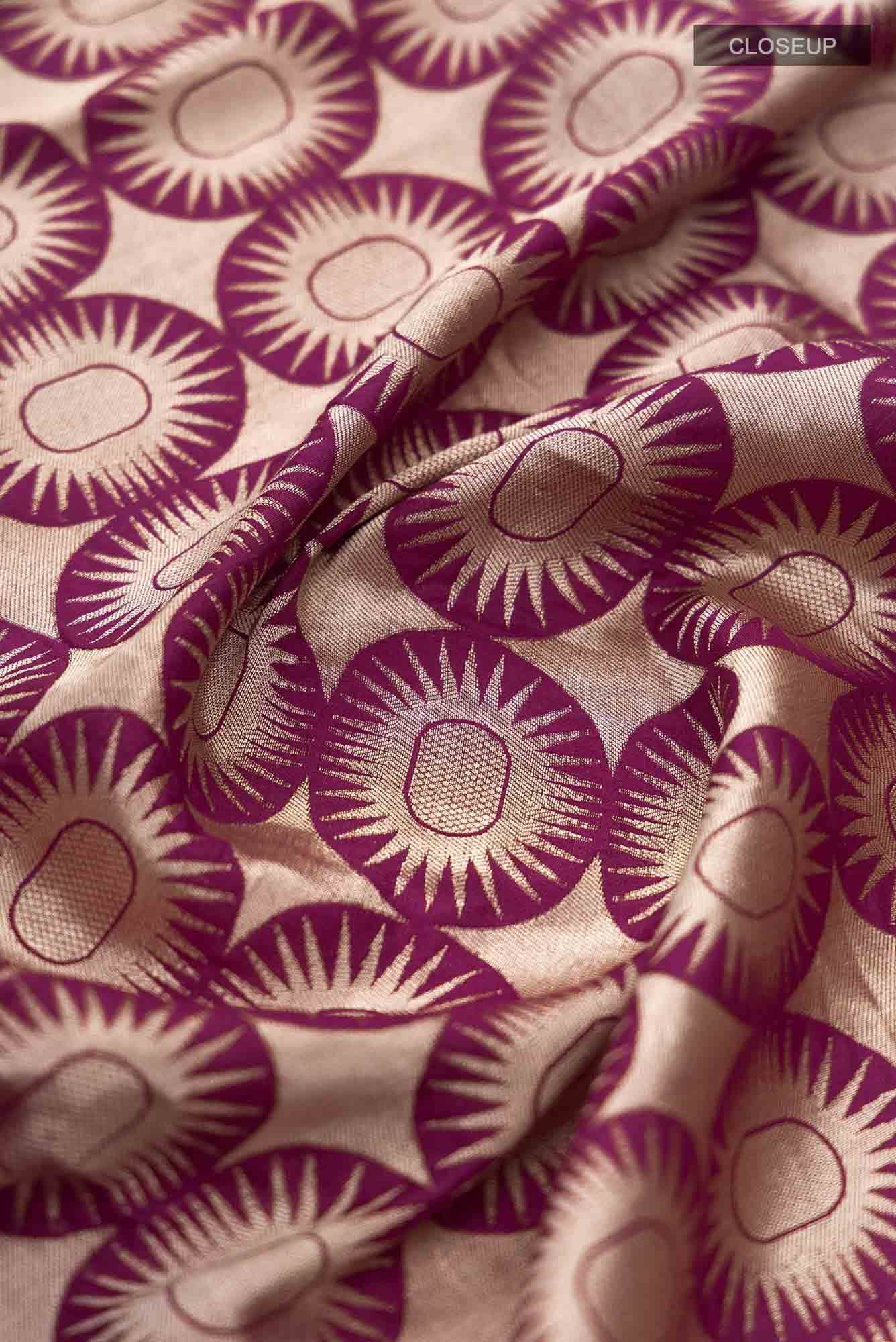 Shimmer Soleil-Magenta Banarasi Silk Saree - Image 4