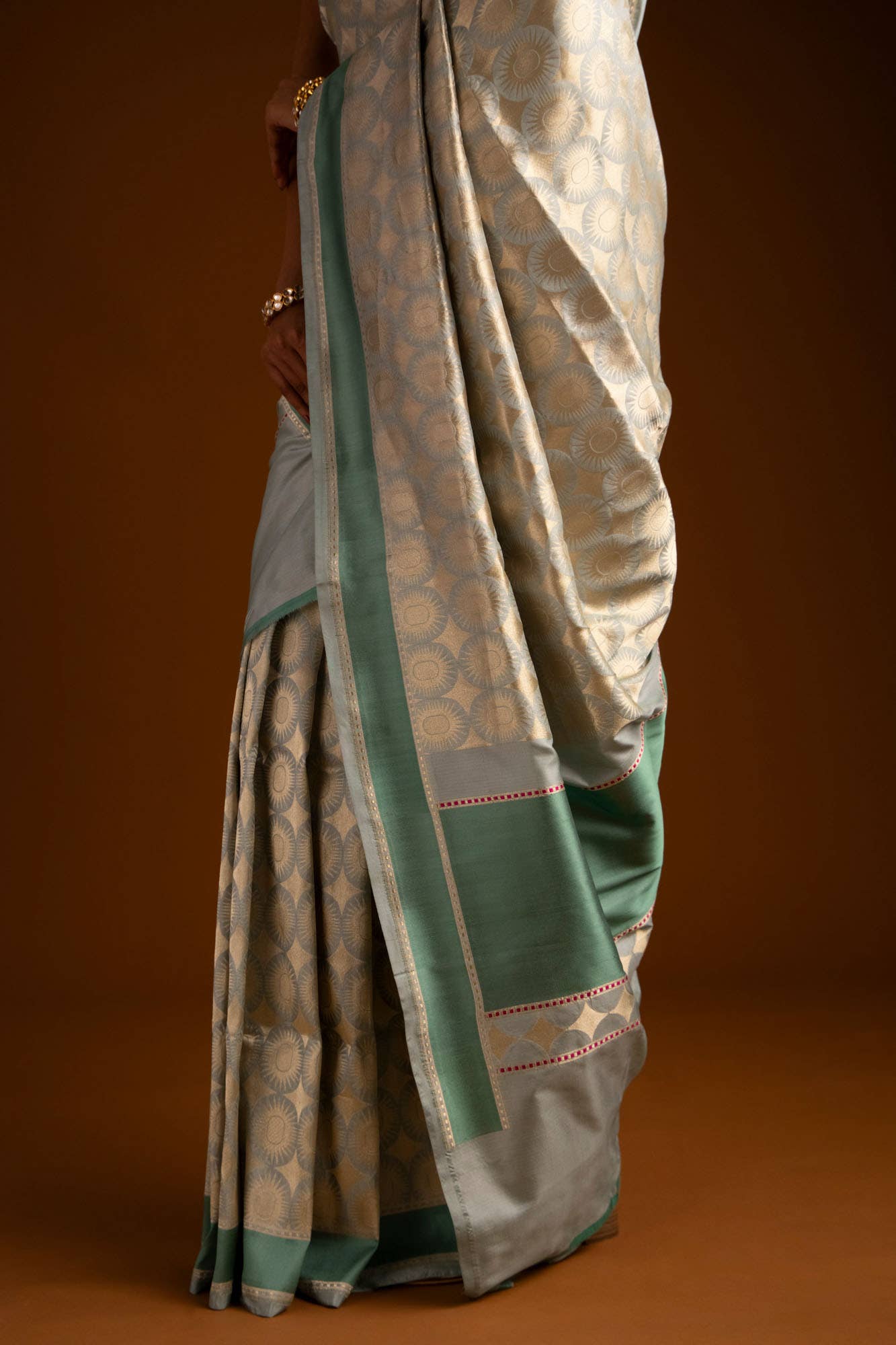 Shimmer Soleil-Sage Green Banarasi Silk Saree - Image 5