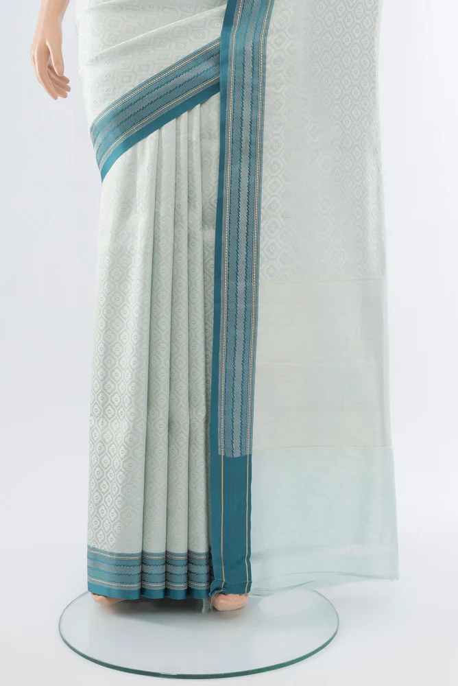 Silver Banarasi Silk Saree - Image 3