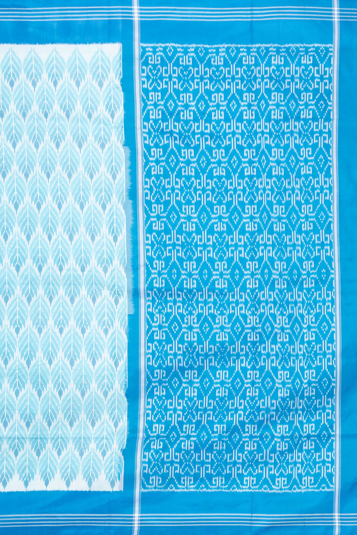 Light Blue Pochampally Silk Saree - Image 7