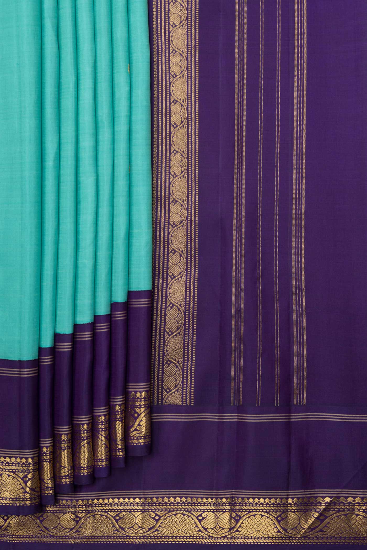 Sky Blue Dual Tone Kanjivaram Silk Saree - Image 4