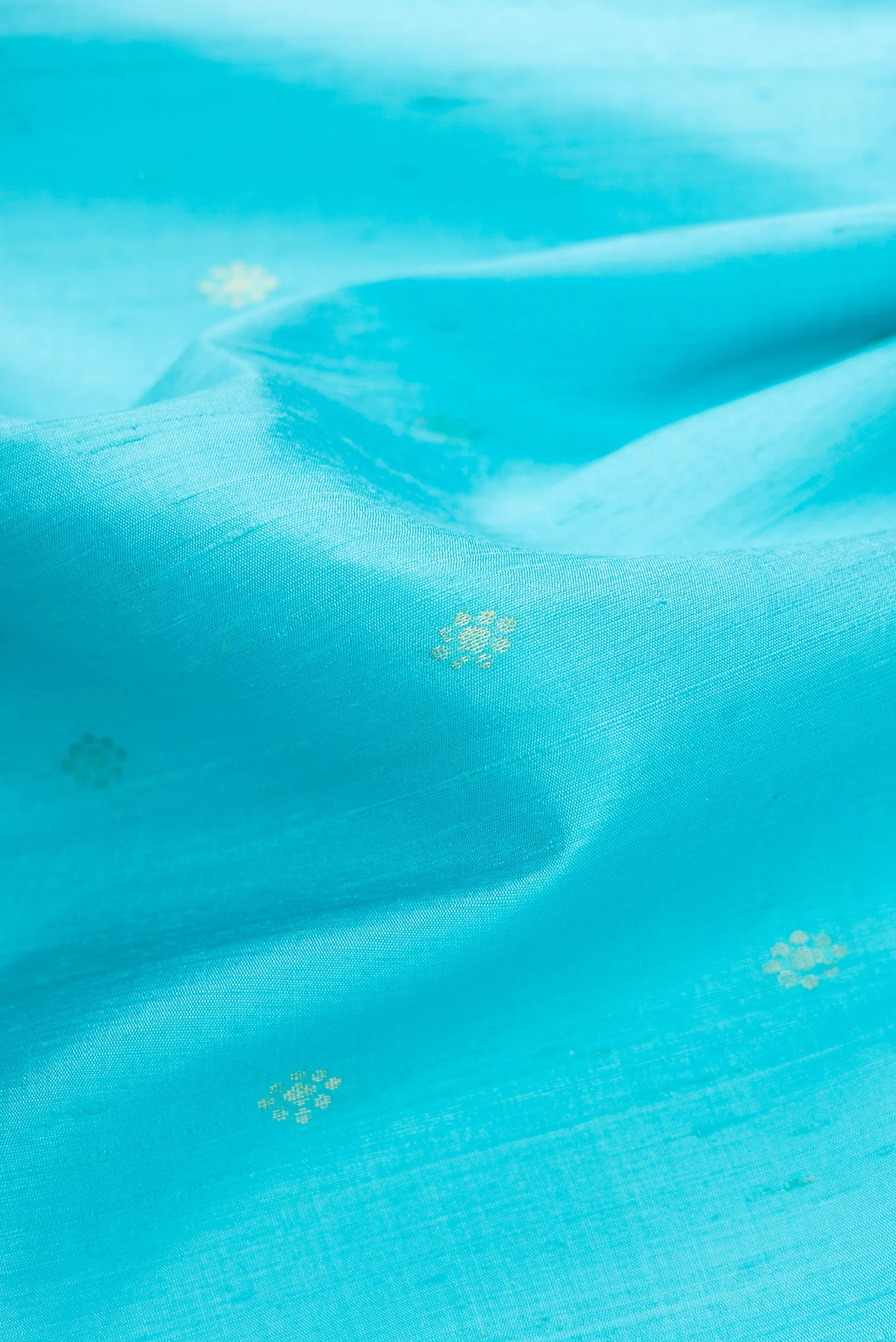 Sky Blue Raw Silk Saree - Image 2