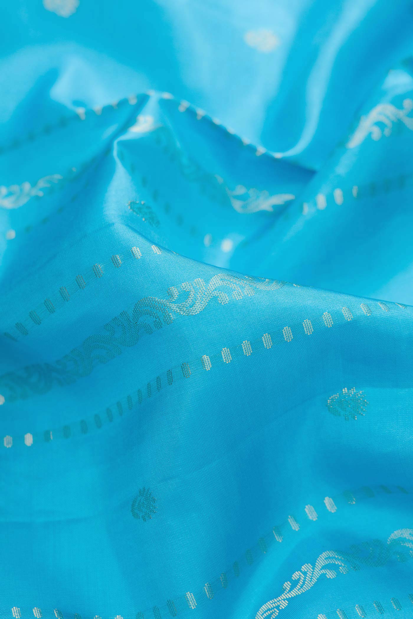 Sky Blue Soft Silk Saree - Image 2