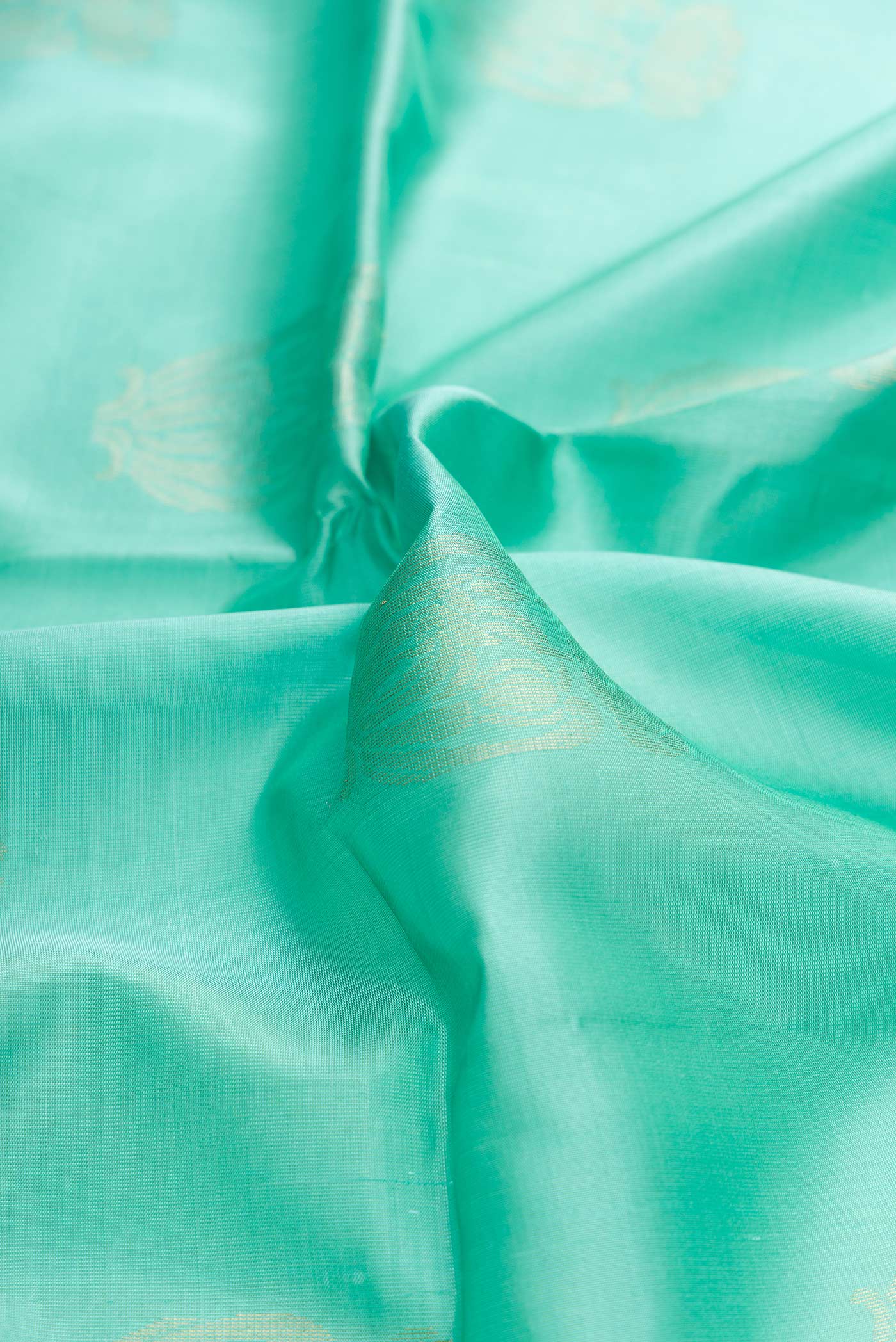 Sky Blue Dual Tone Soft Silk Saree - Image 2