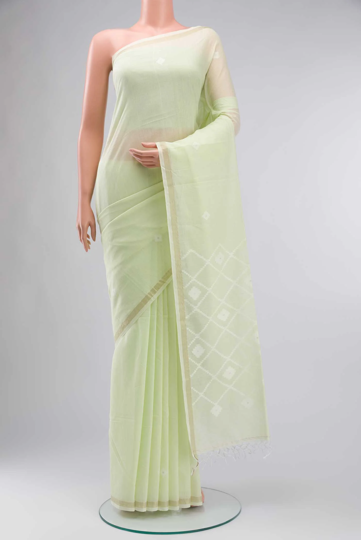 Suchitra-Pista Green Bengal Cotton Saree