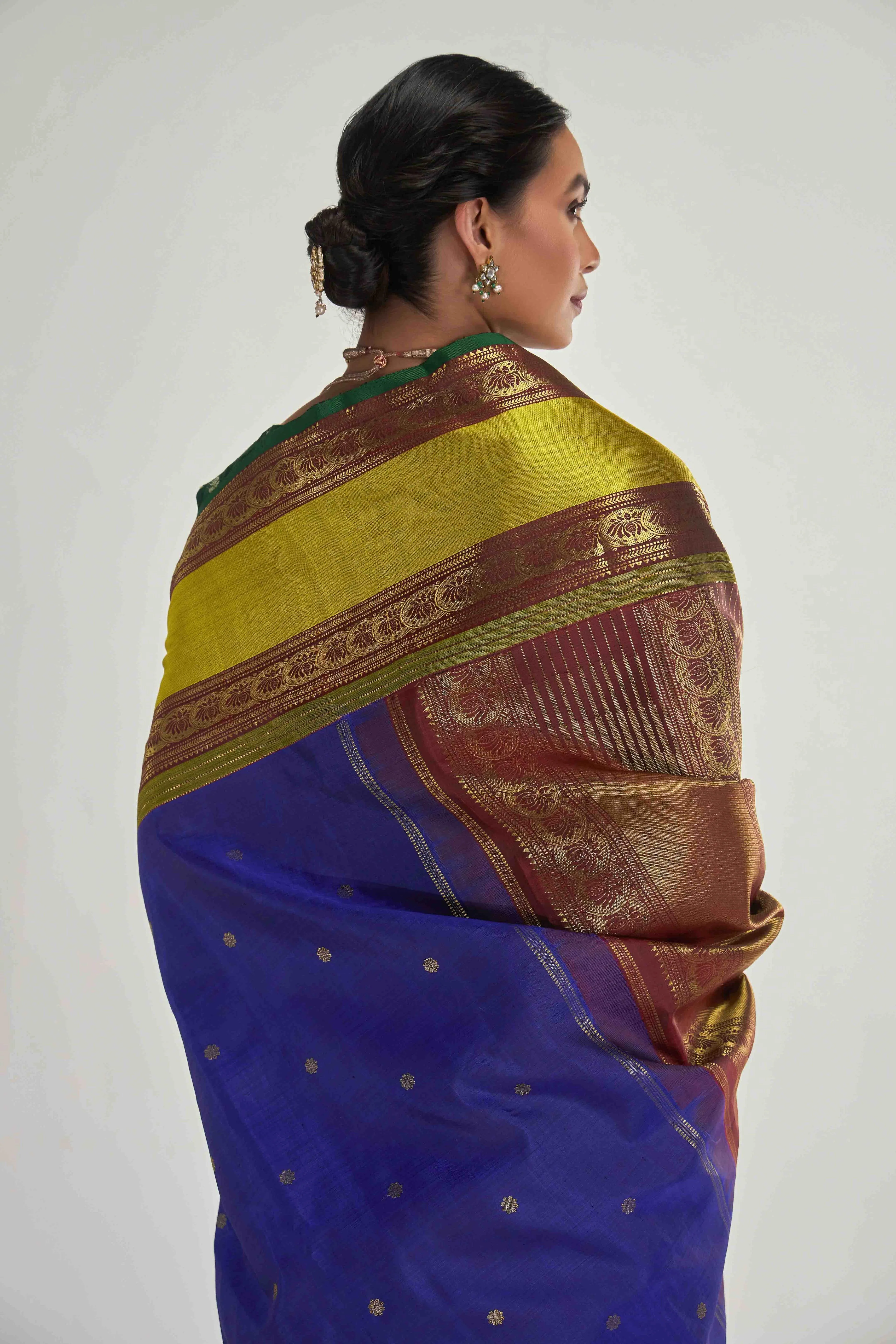 Tamira-Pure Silk Pure Gold Zari Blue Kanchipuram Saree - Image 5