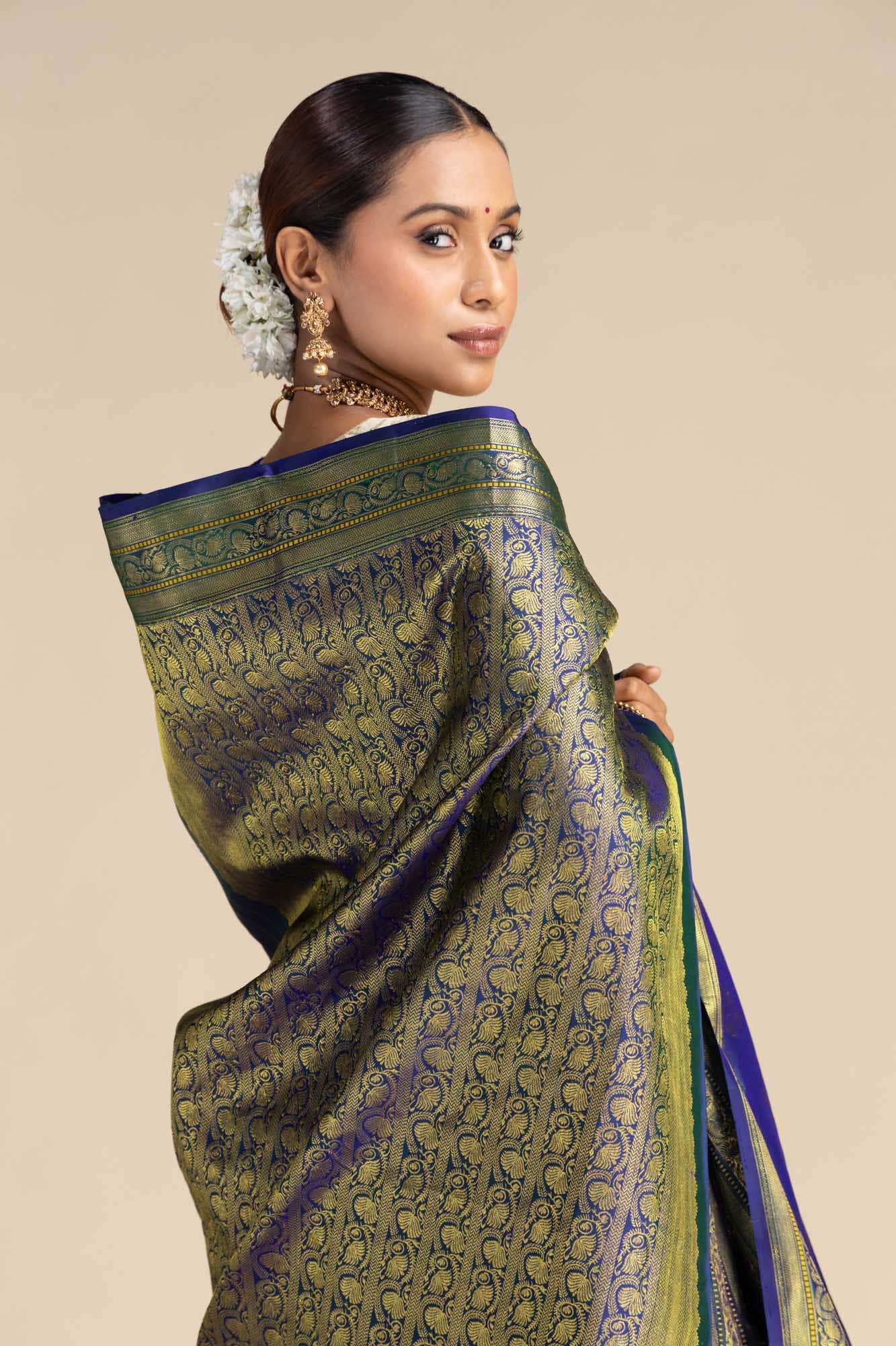 Thamarai-Blue Kanchipuram Silk Saree - Image 2