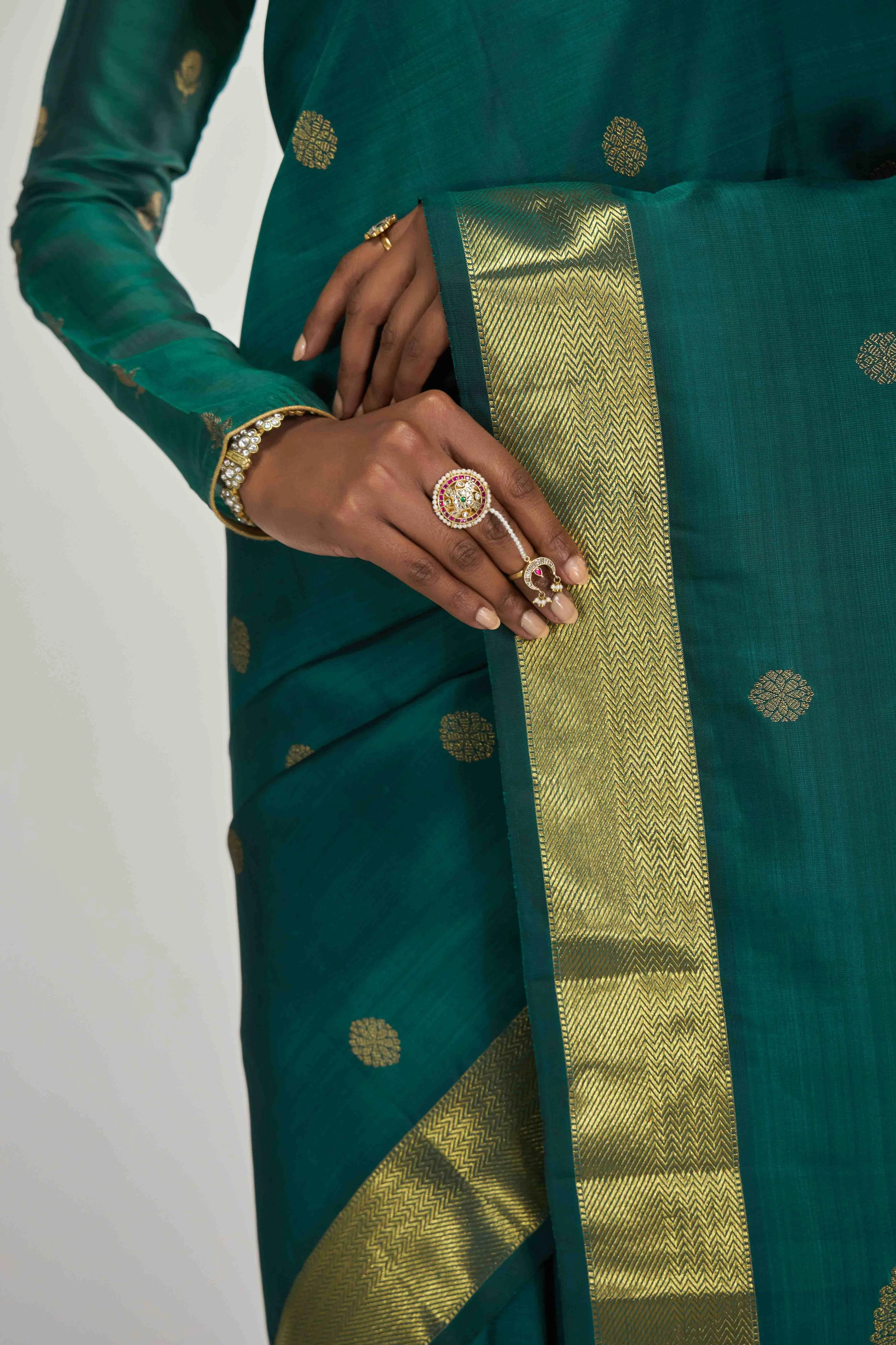 Thiruvakshi-Pure Silk Pure Gold Zari Green Kanchipuram Saree - Image 3