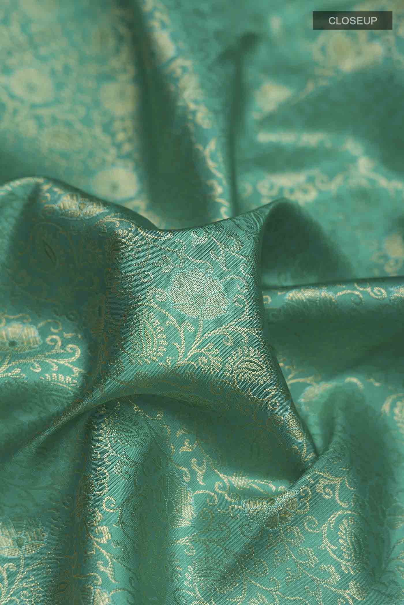 Turquoise Kanchipuram Silk Saree - Image 2