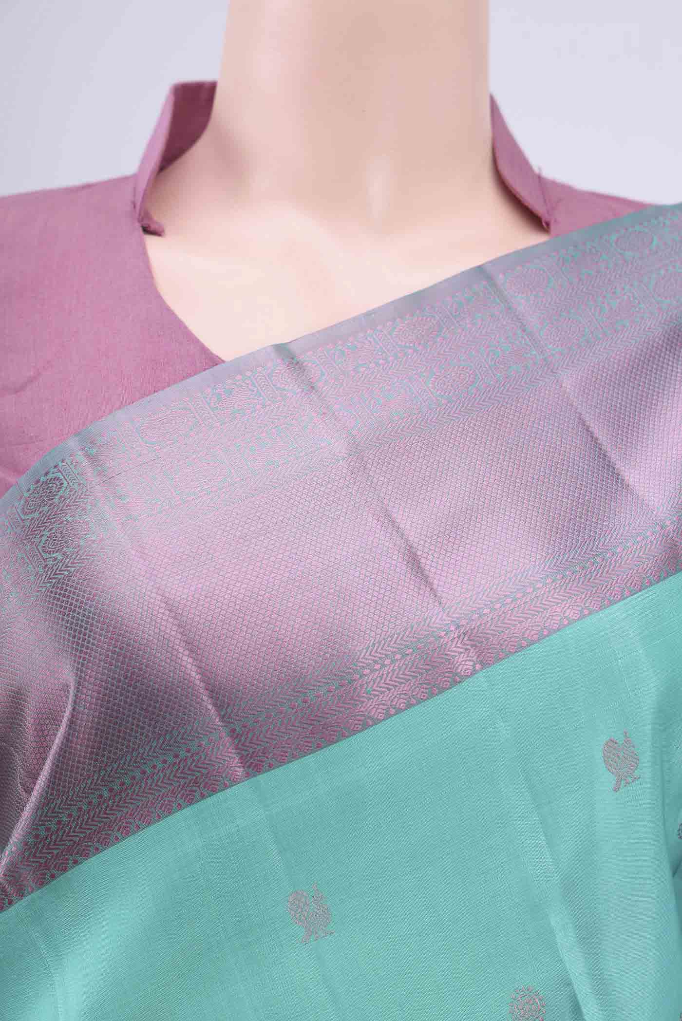 Turquoise Kanchipuram Silk Saree - Image 2