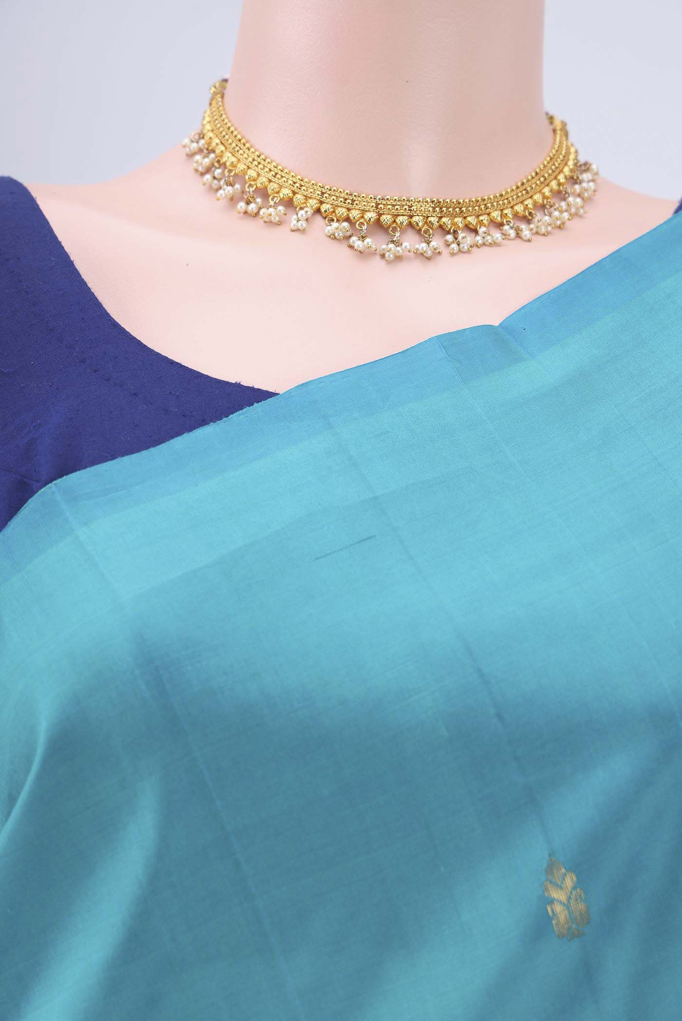 Turquoise Kanjivaram Silk Saree - Image 2