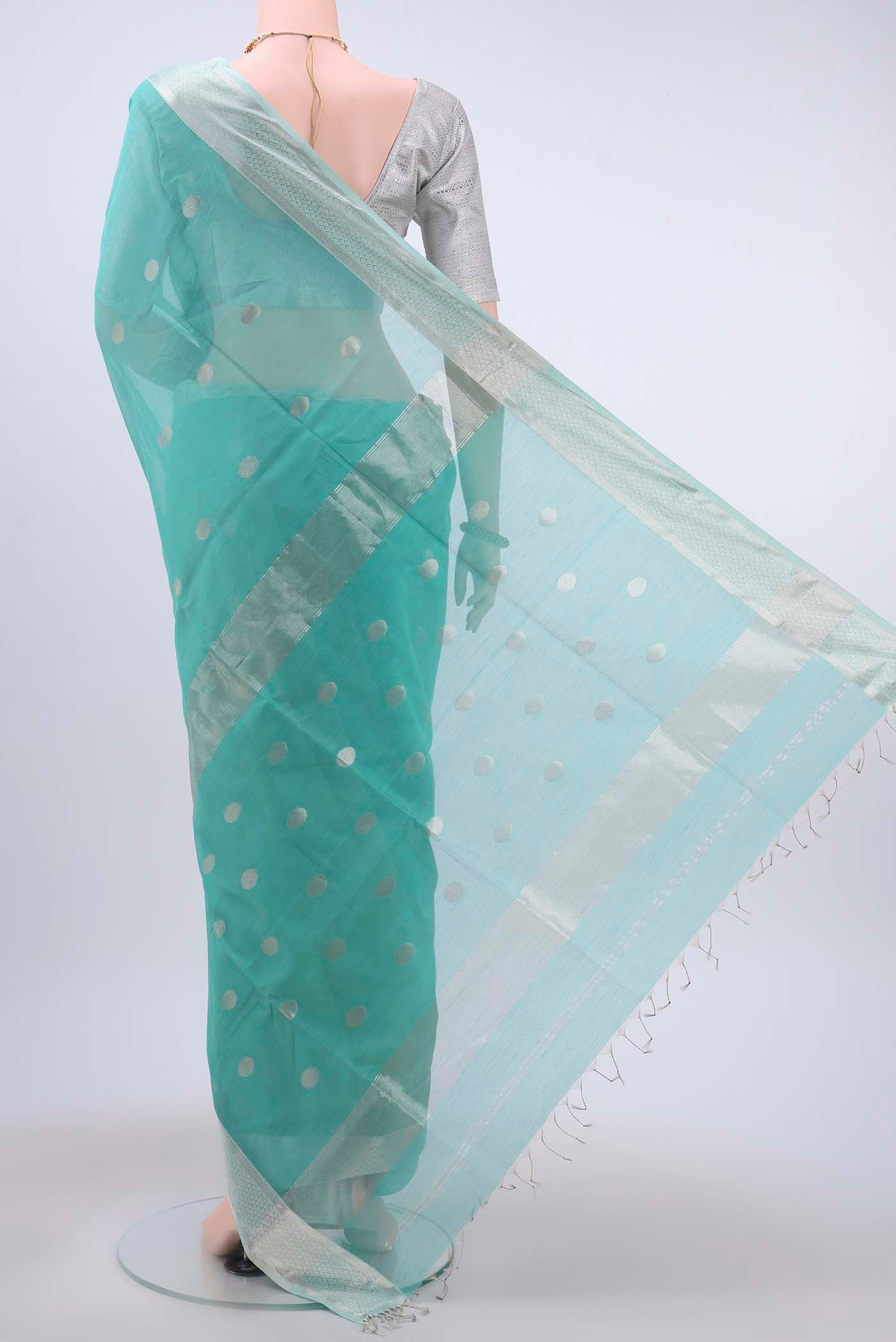 Turquoise Maheshwari Silk Cotton Saree - Image 3