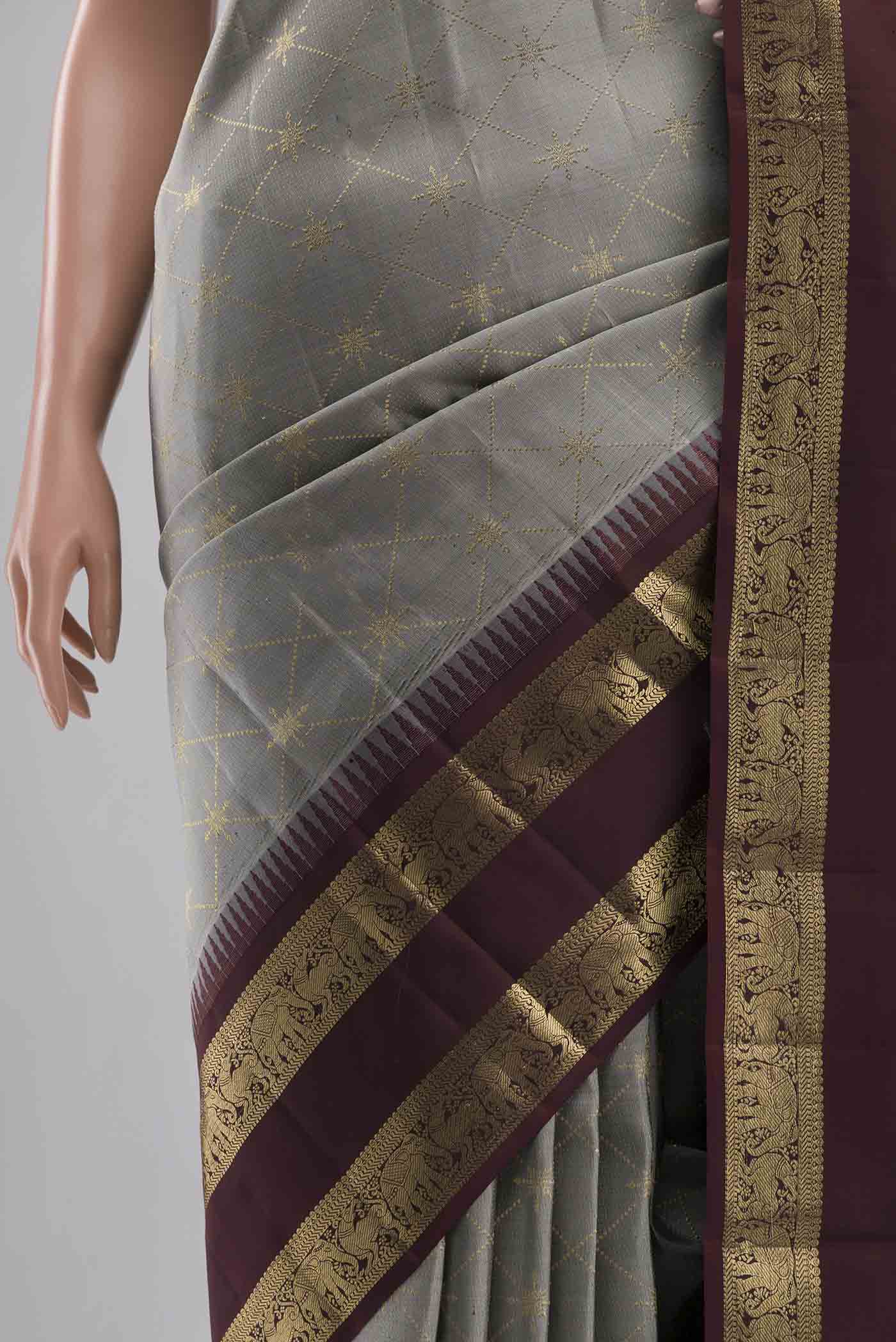 Vaidhehi-Grey Kanchipuram Silk Saree - Image 5