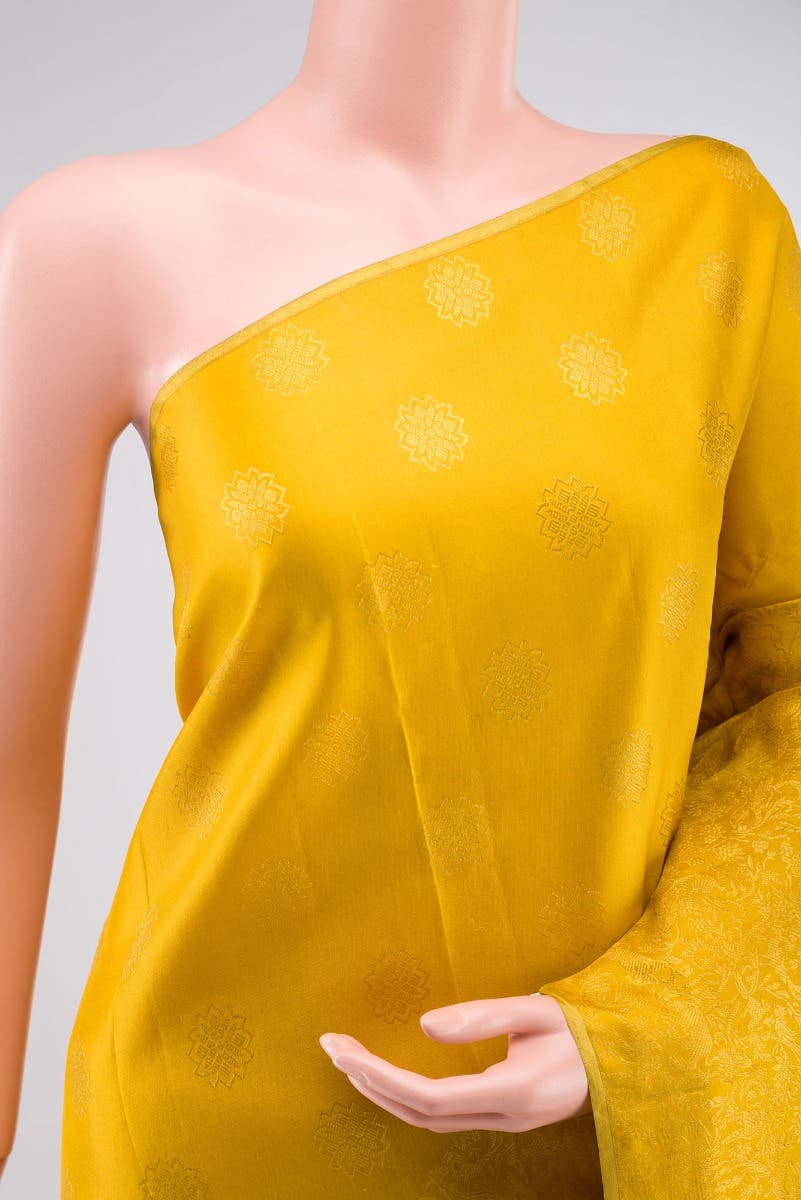 Vanashree-Mustard Yellow Kanchipuram Silk Saree - Image 2