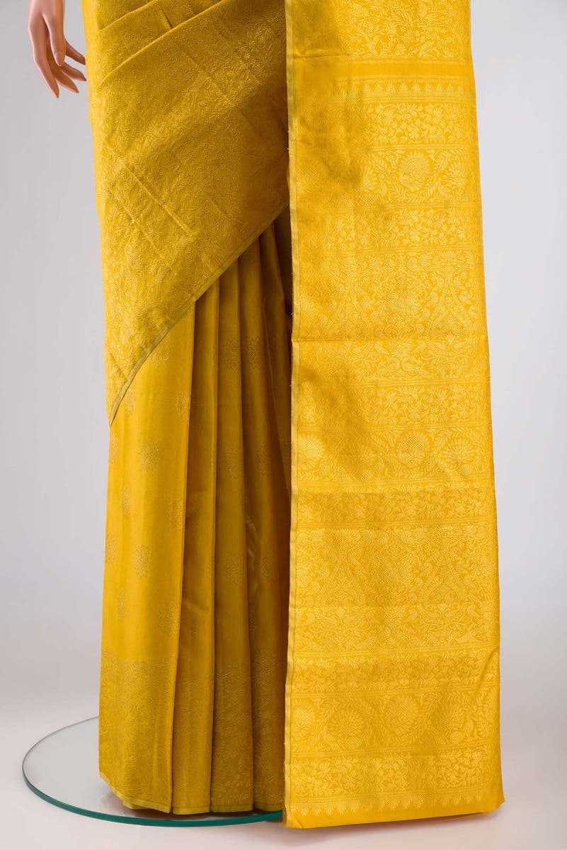 Vanashree-Mustard Yellow Kanchipuram Silk Saree - Image 3