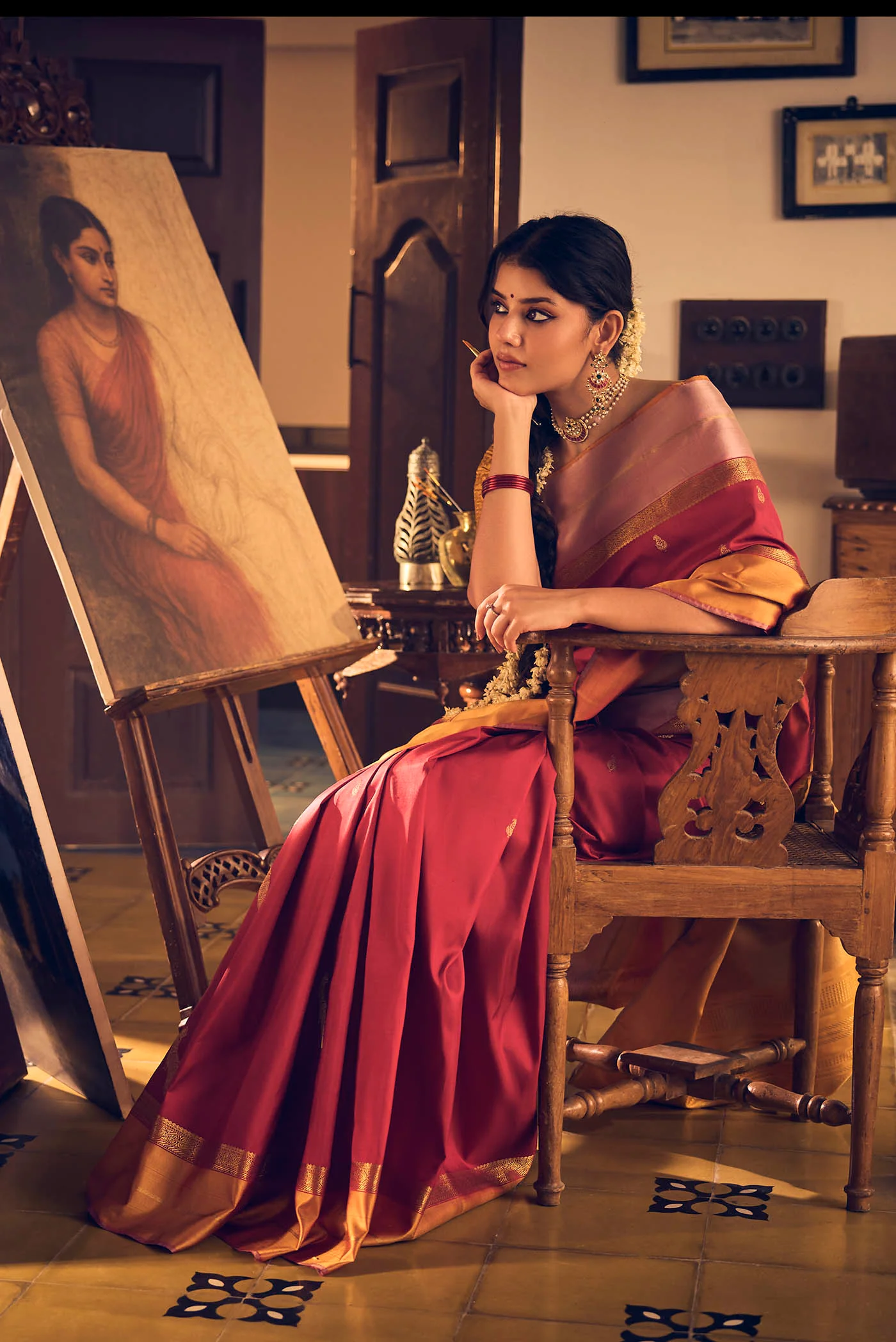 Varnika-Pure Silk Pure Gold Zari Red Kanchipuram Saree