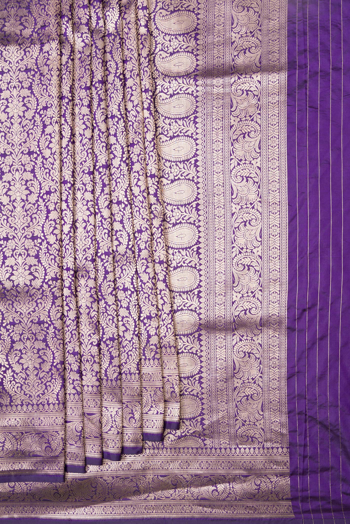 Violet Banarasi Silk Saree - Image 4