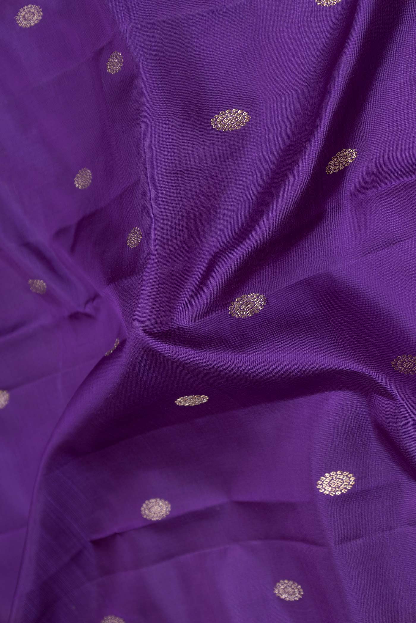 Violet Dual Tone Kanjivaram Silk Saree - Image 2