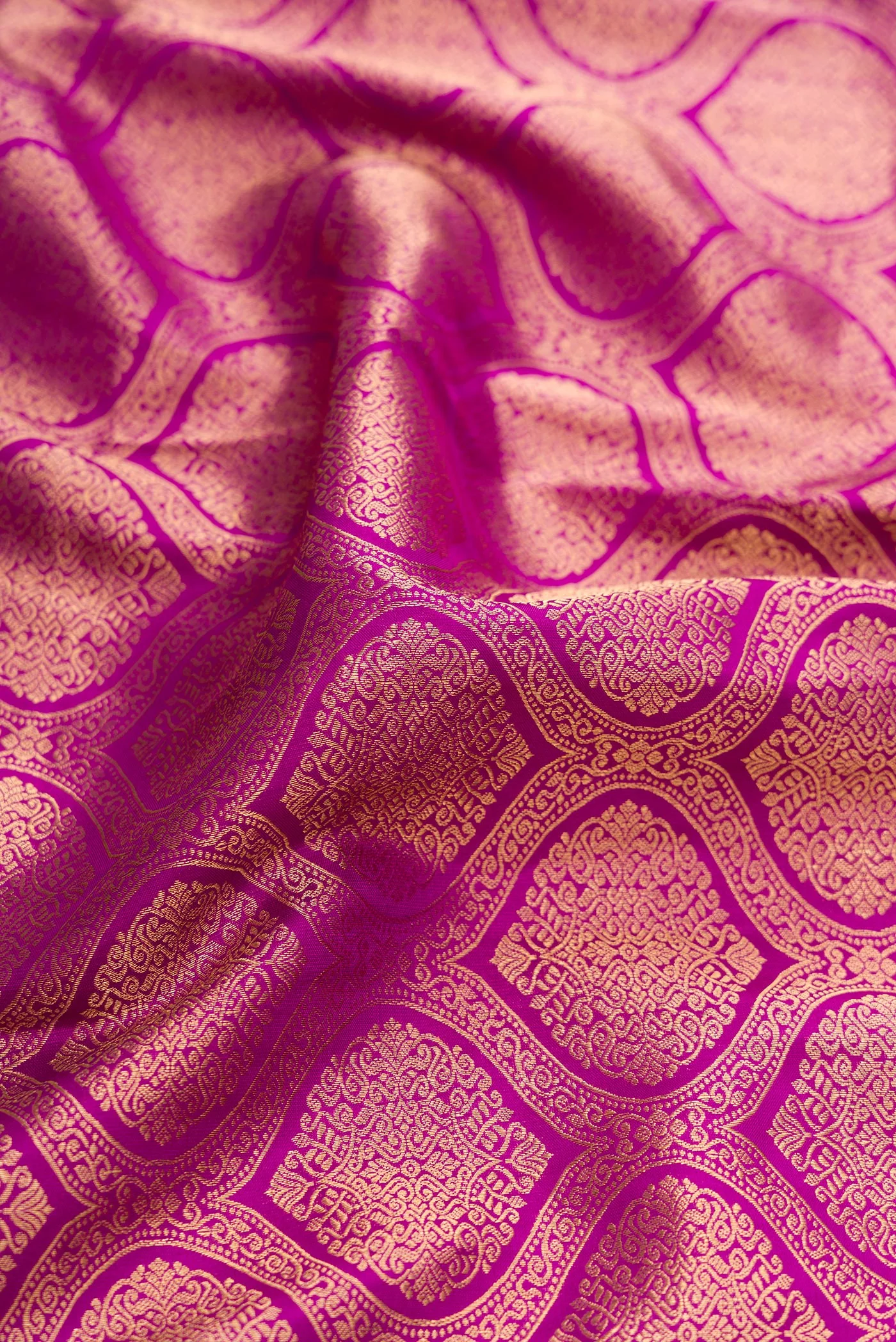 Magenta Kanchipuram Silk Saree - Image 2