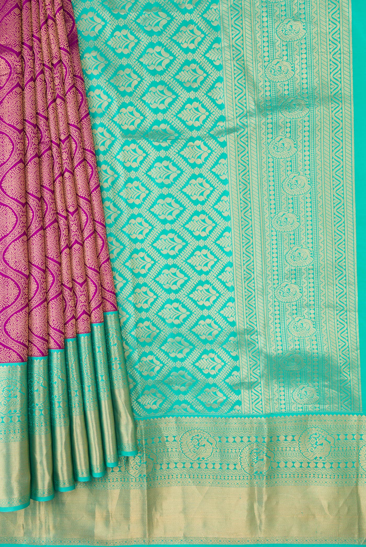 Magenta Kanchipuram Silk Saree - Image 4