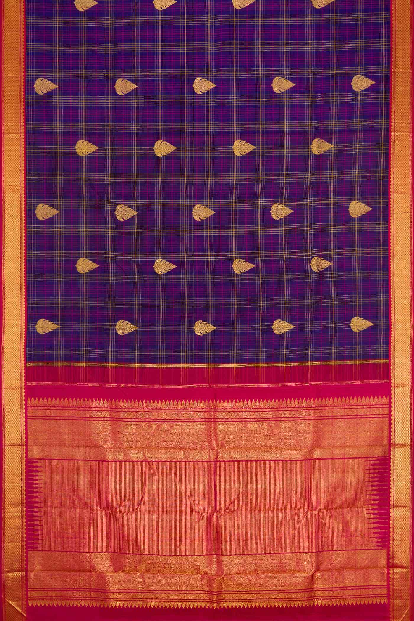 Pure Silk Pure Zari Violet Dual Tone Kanjivaram Saree - Image 4