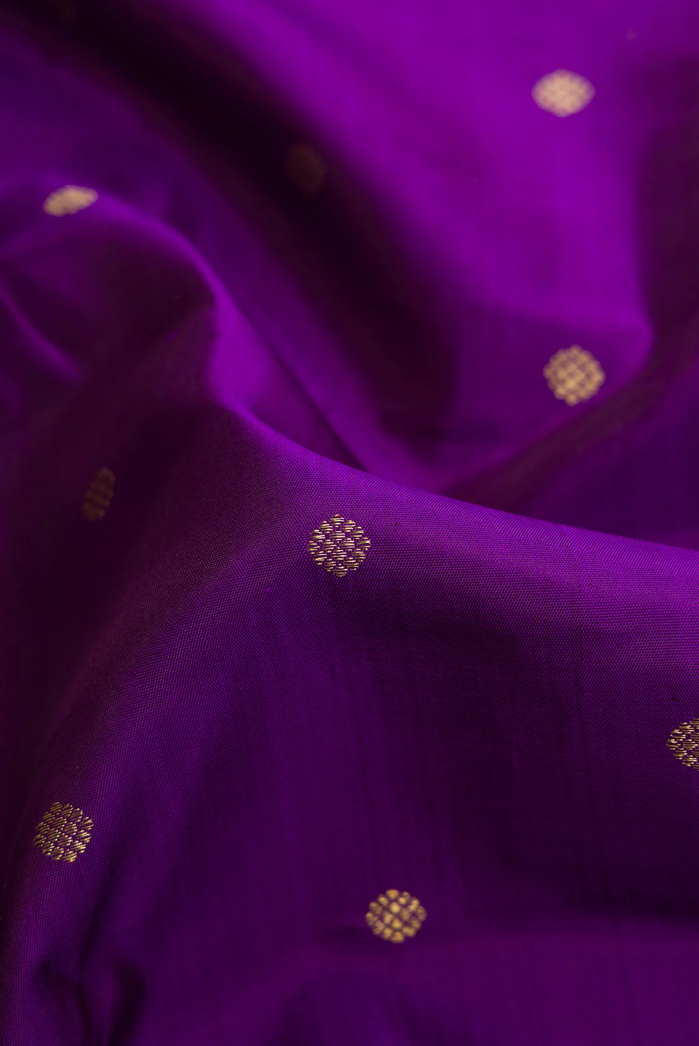 Pure Silk Pure Zari Violet Kanjivaram Saree - Image 2