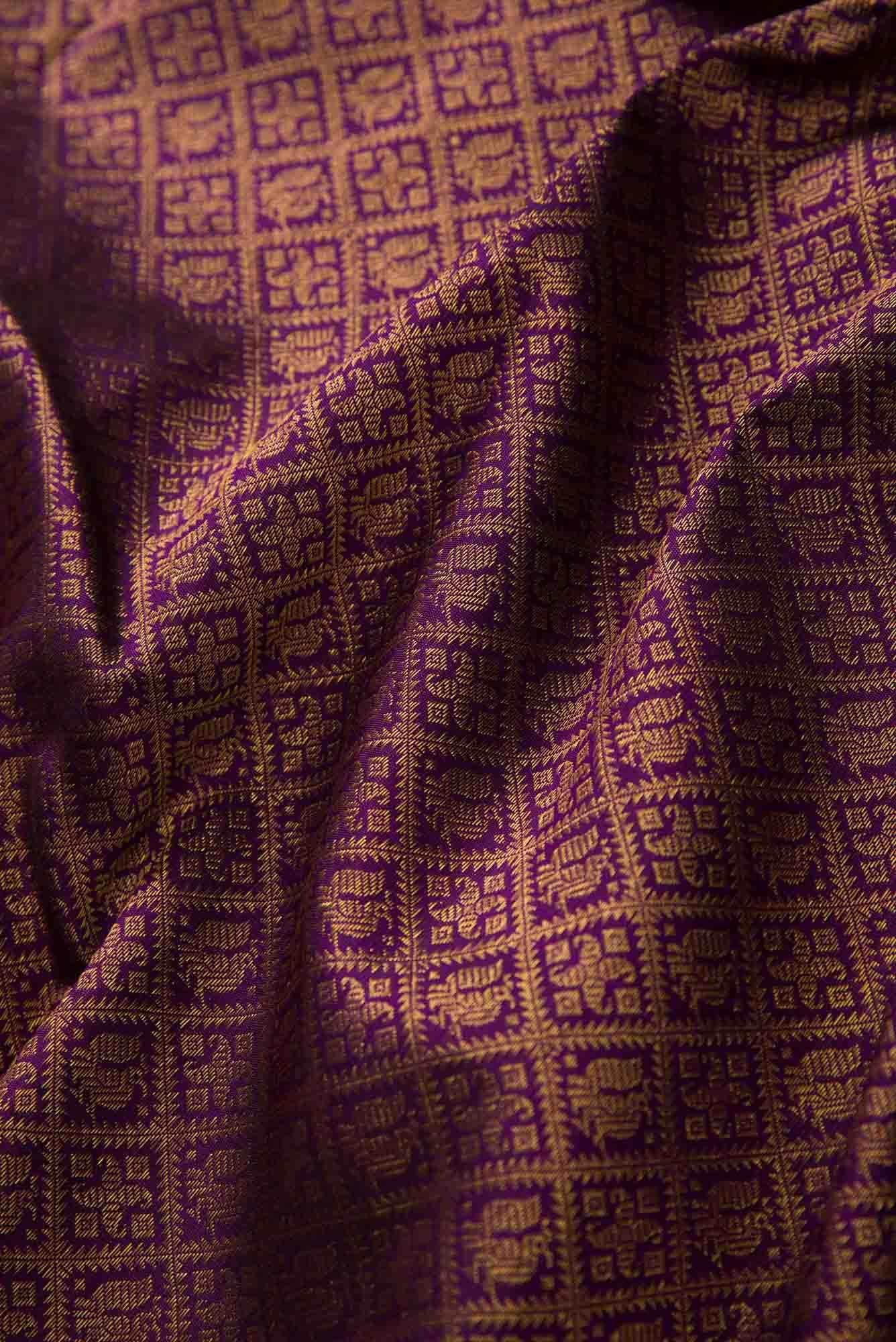 Pure Silk Pure Zari Violet Dual Tone Kanchipuram Saree - Image 3