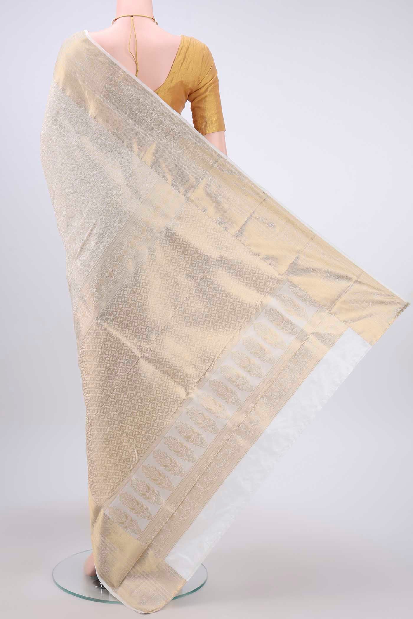 White Bangalore Silk Saree - Image 3