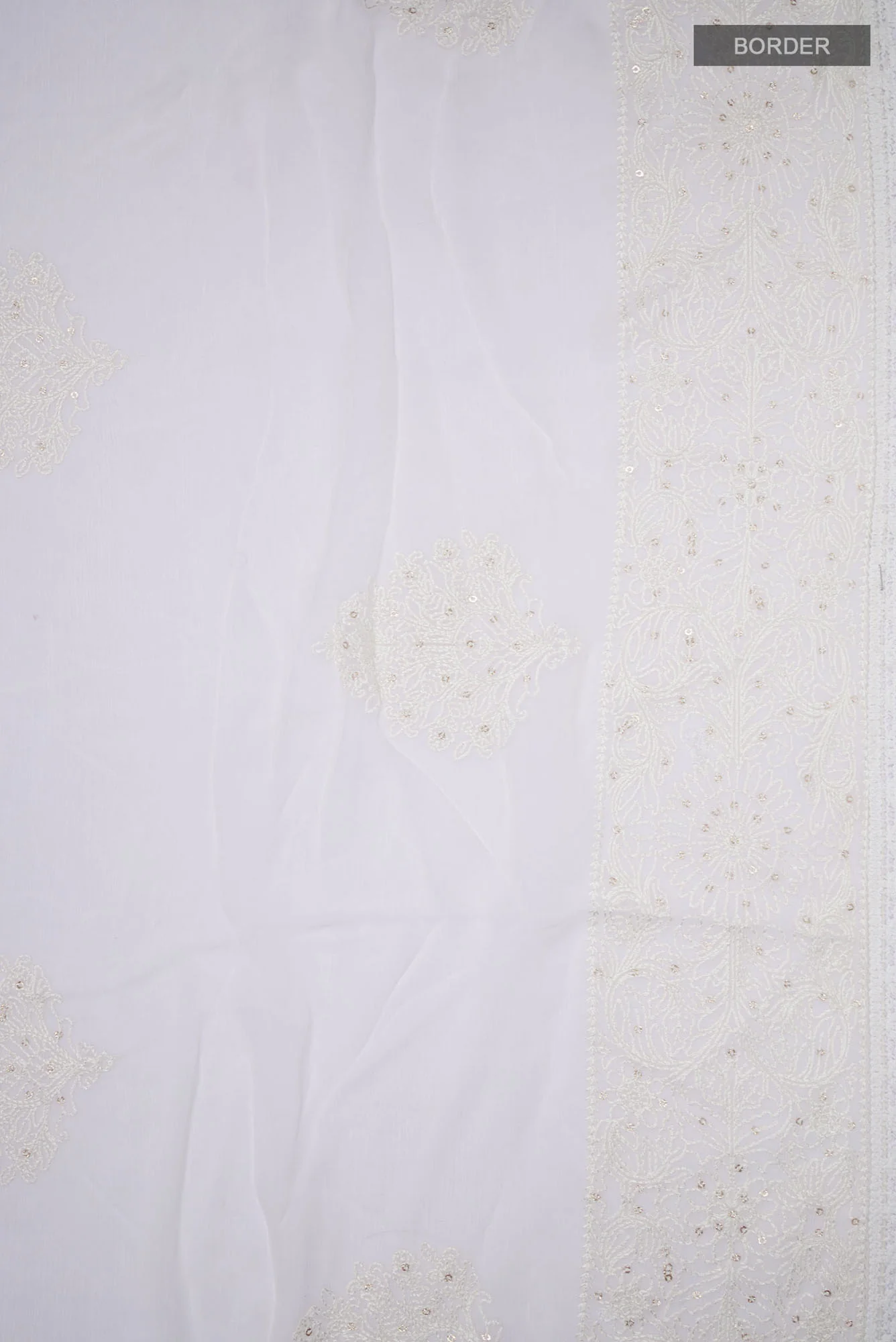 White Blended Chiffon Saree - Image 3