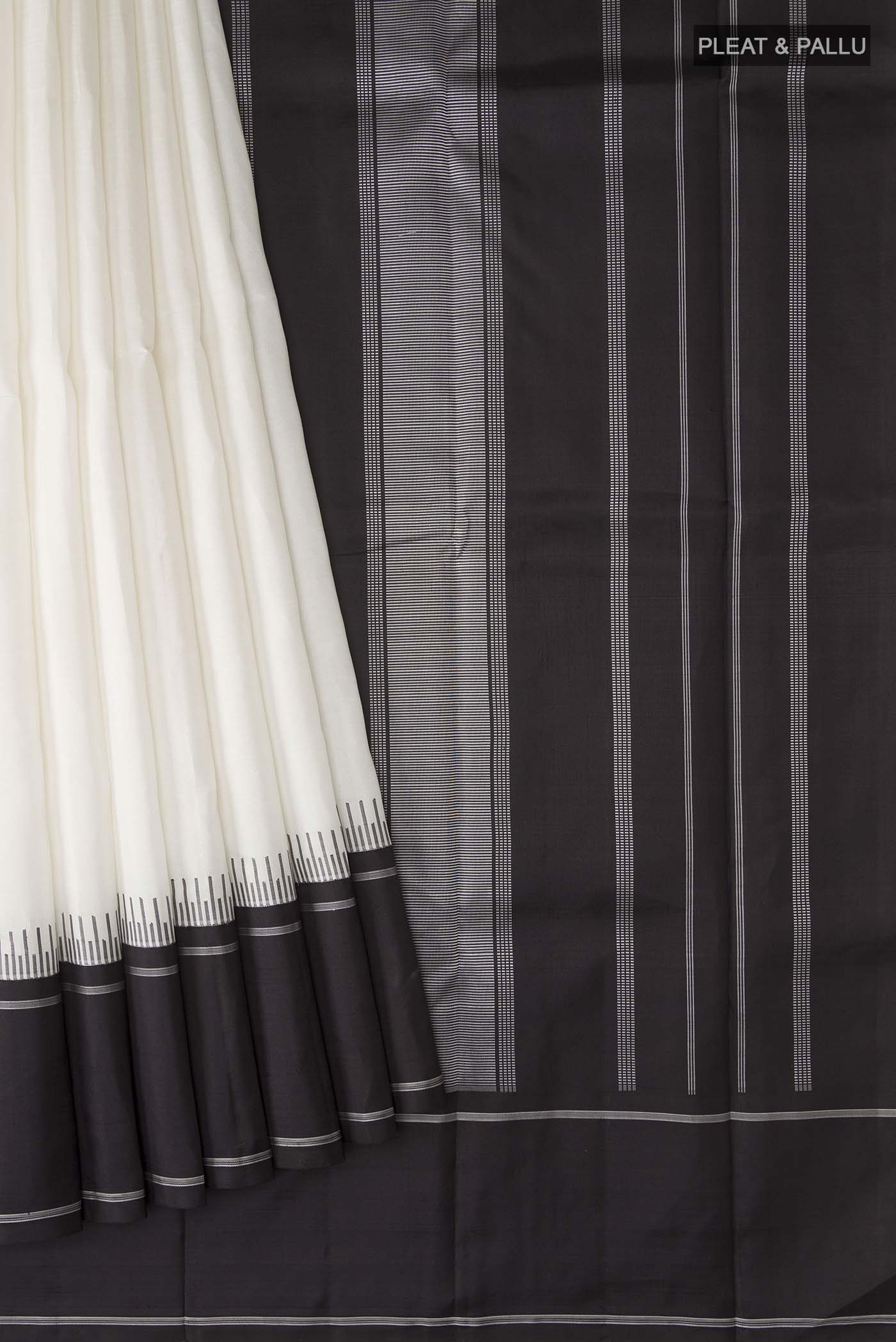 White Kanjivaram Silk Saree - Image 4
