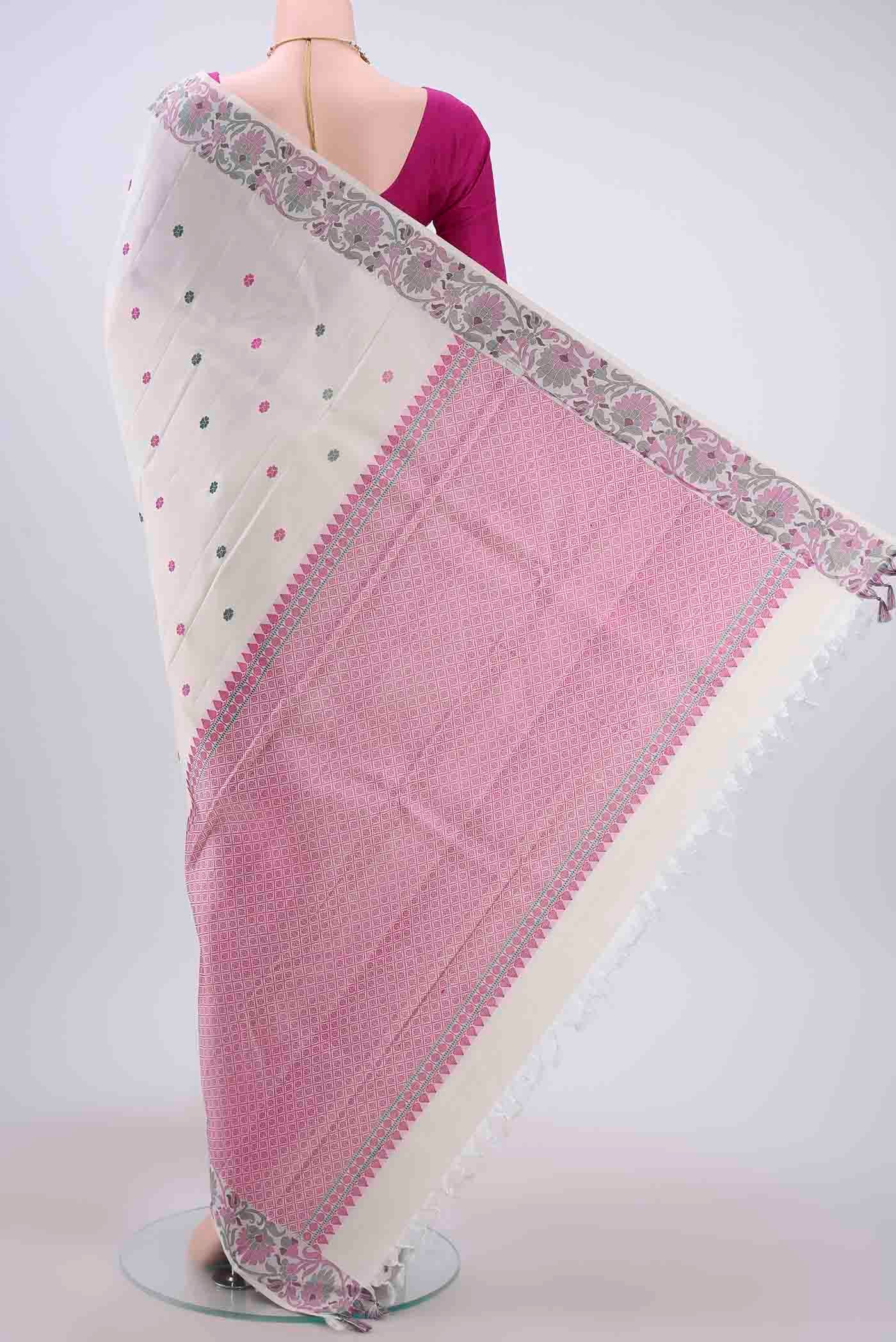 White Kanchipuram Silk Saree - Image 3