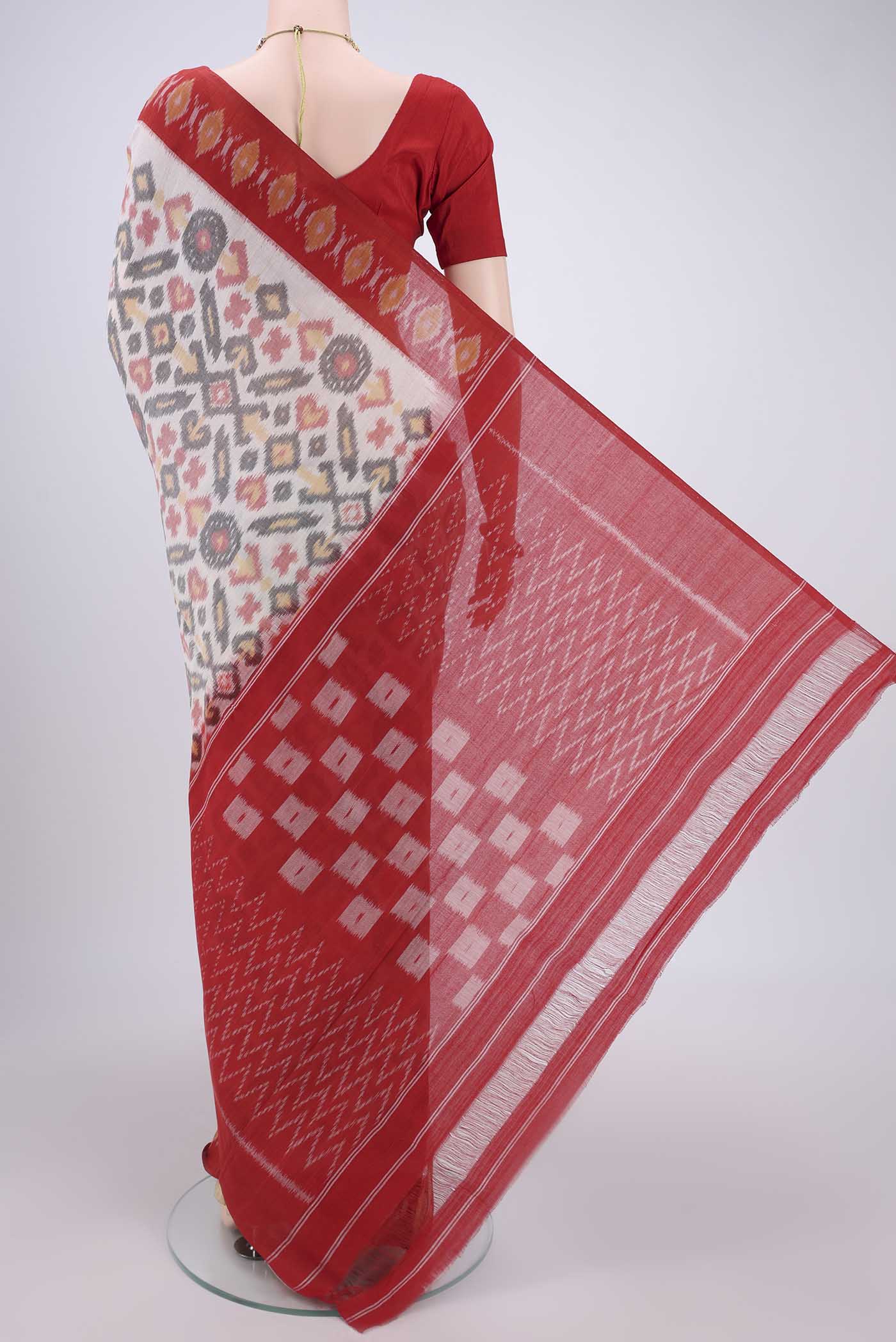White Pochampally Cotton Saree - Image 3