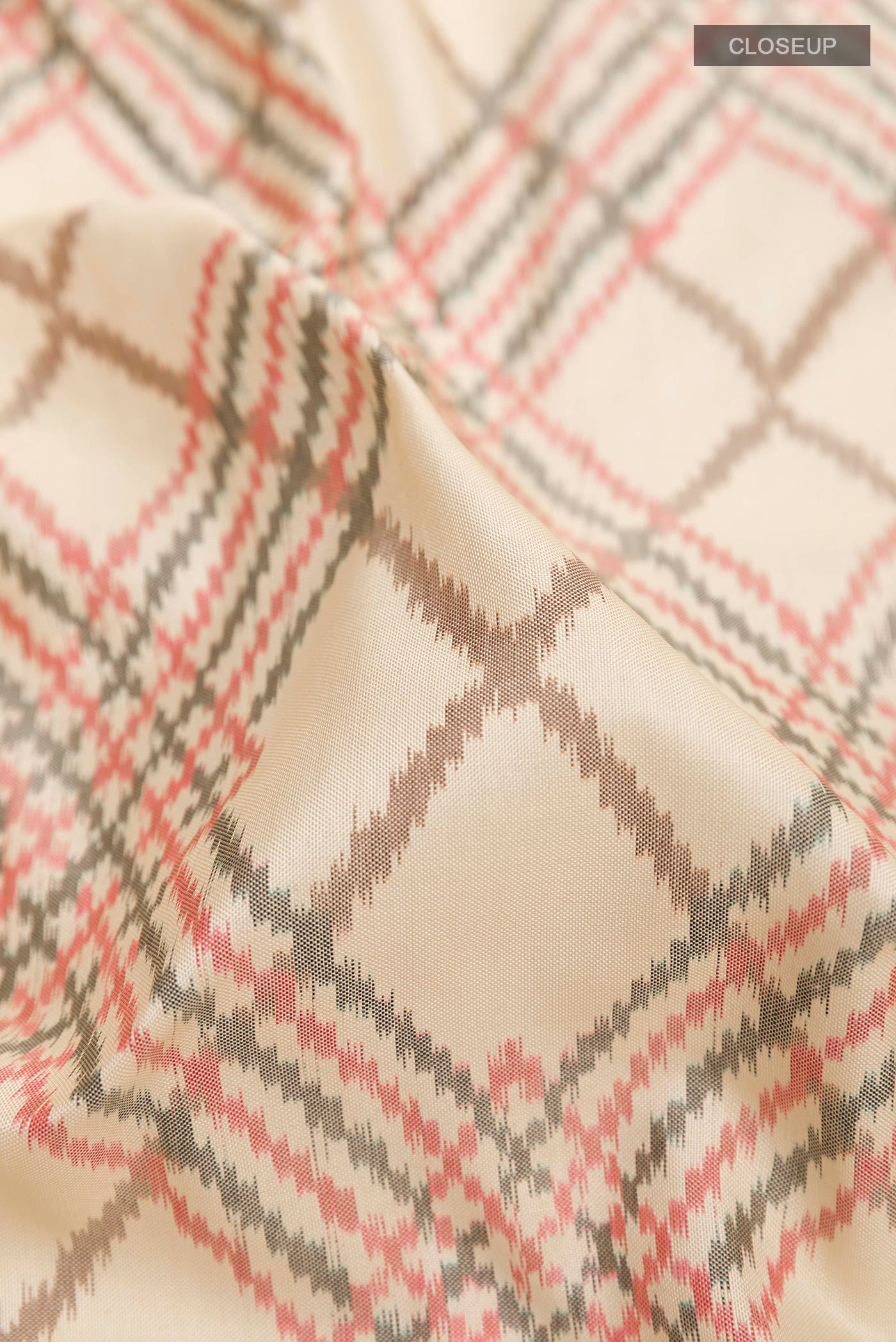 White Pochampally Saree - Image 3