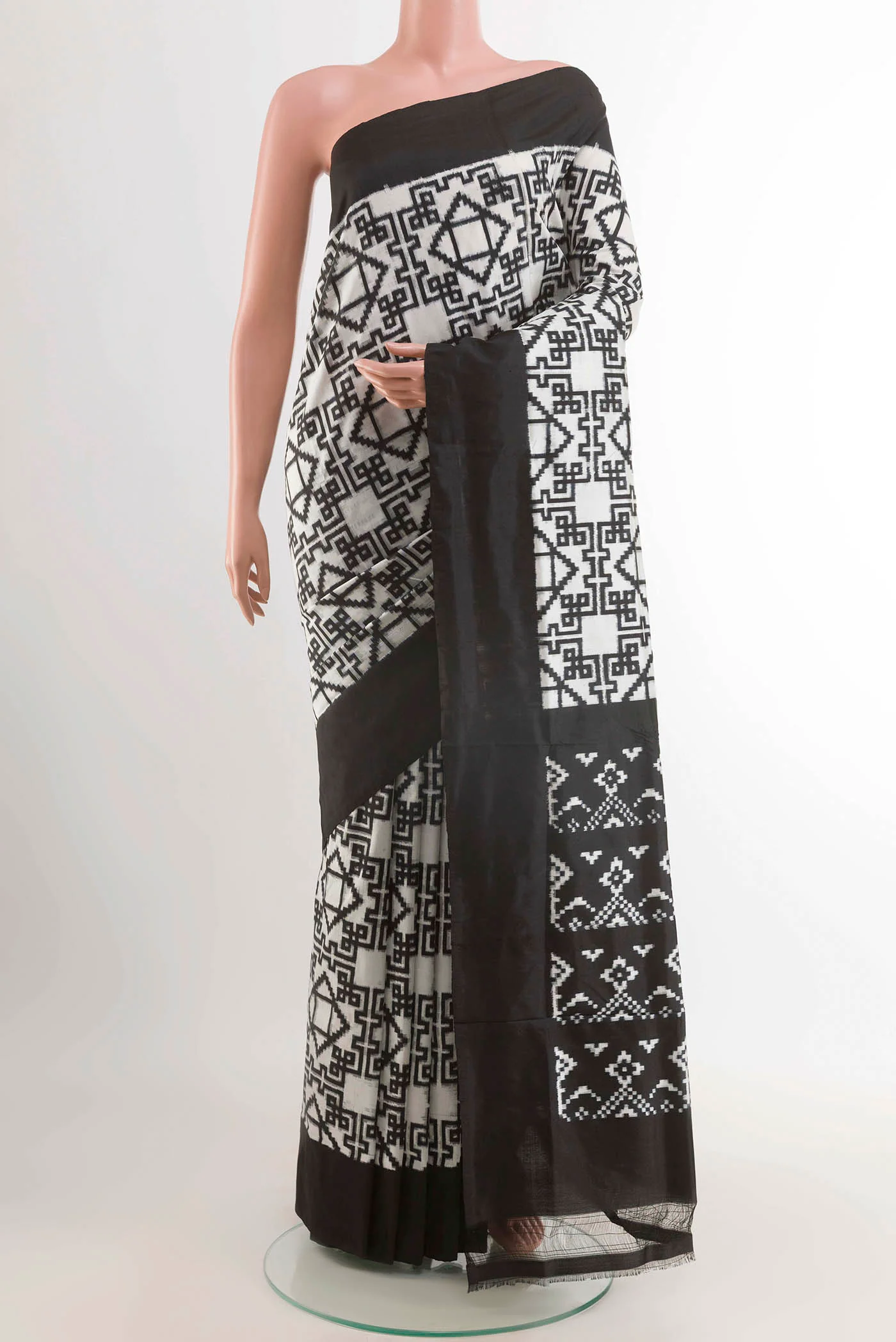White Pochampally Silk Saree