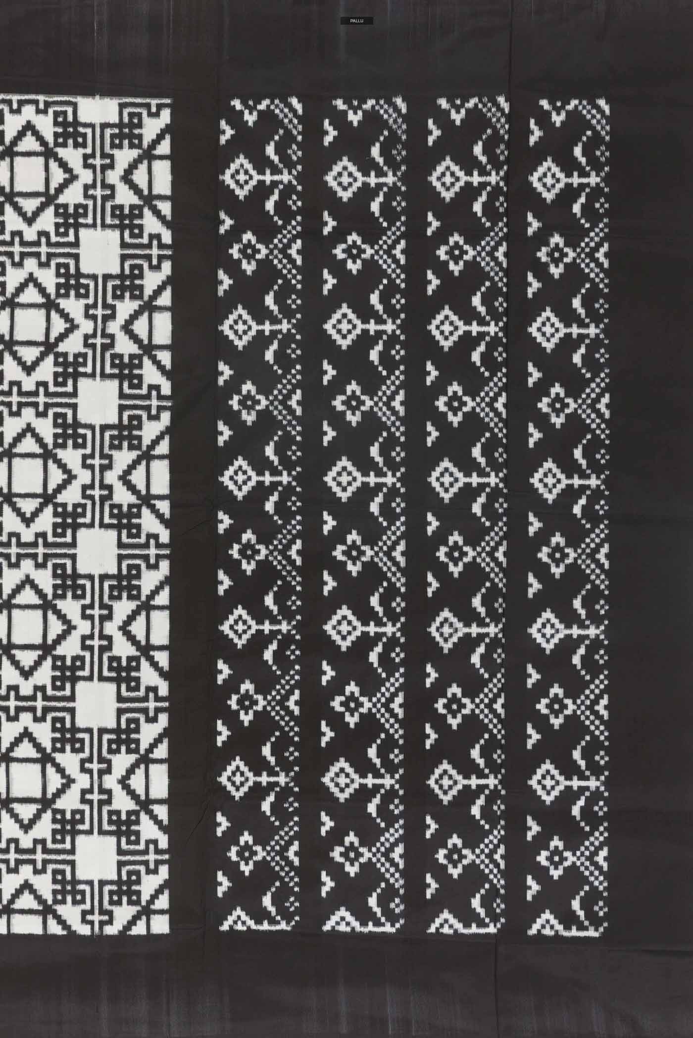 White Pochampally Silk Saree - Image 7