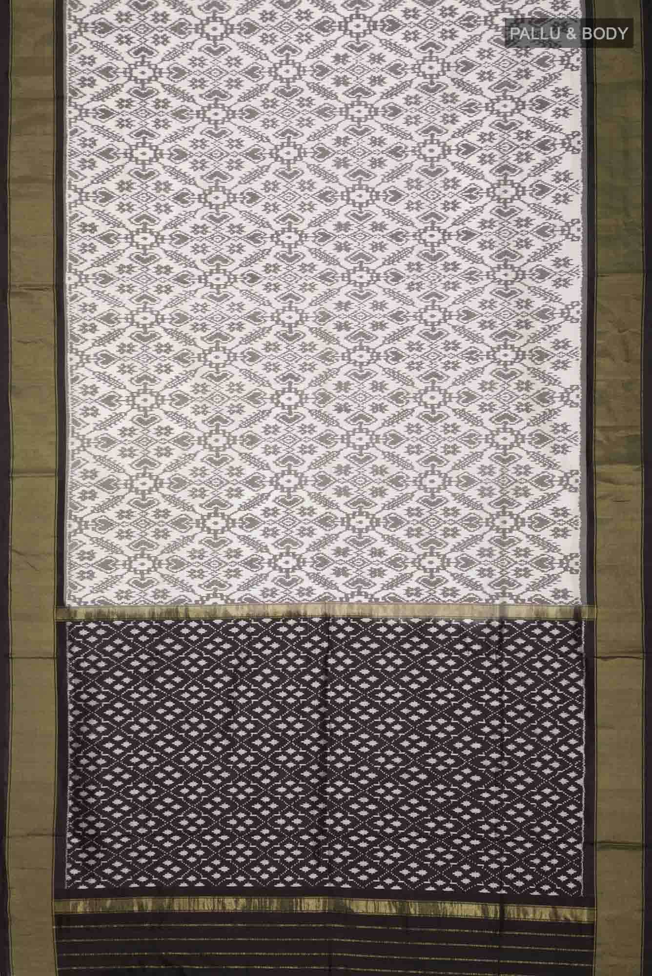White Pochampally Silk Saree - Image 4