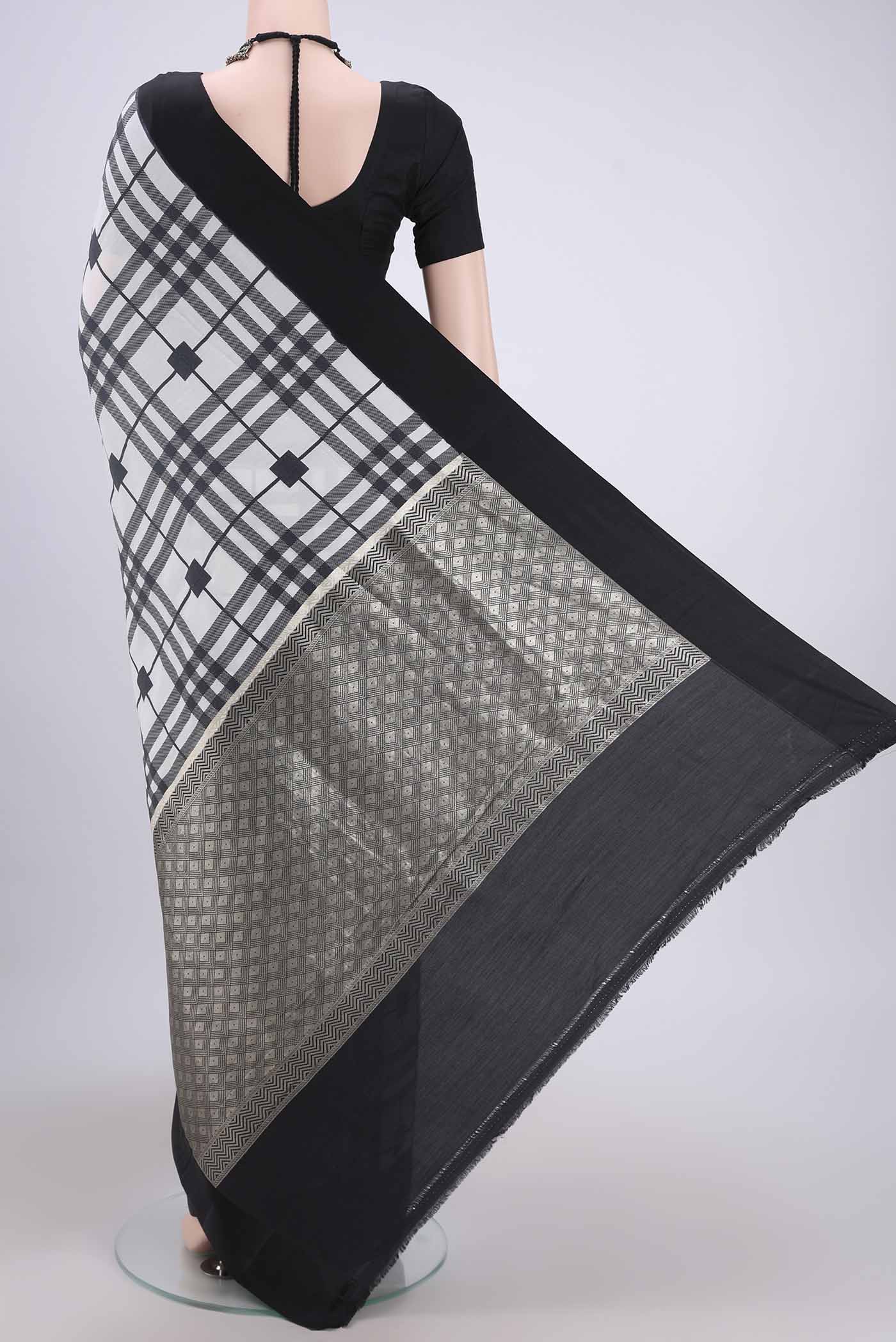 White Banarasi Tussar Georgette Saree - Image 3