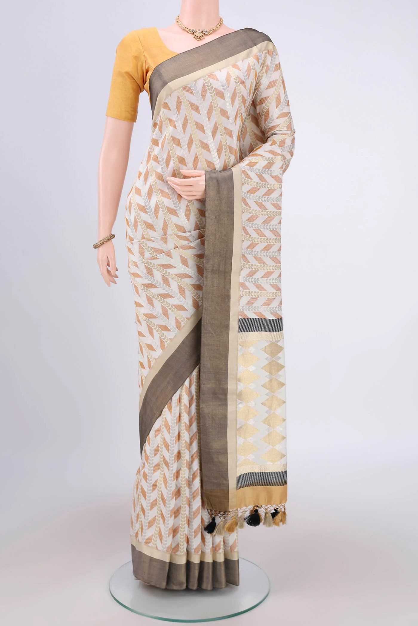 White Banarasi Tussar Georgette Saree