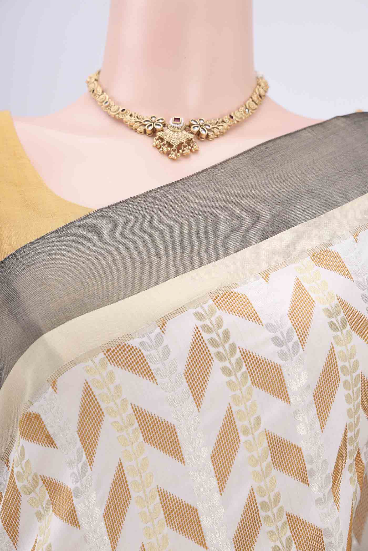 White Banarasi Tussar Georgette Saree - Image 2