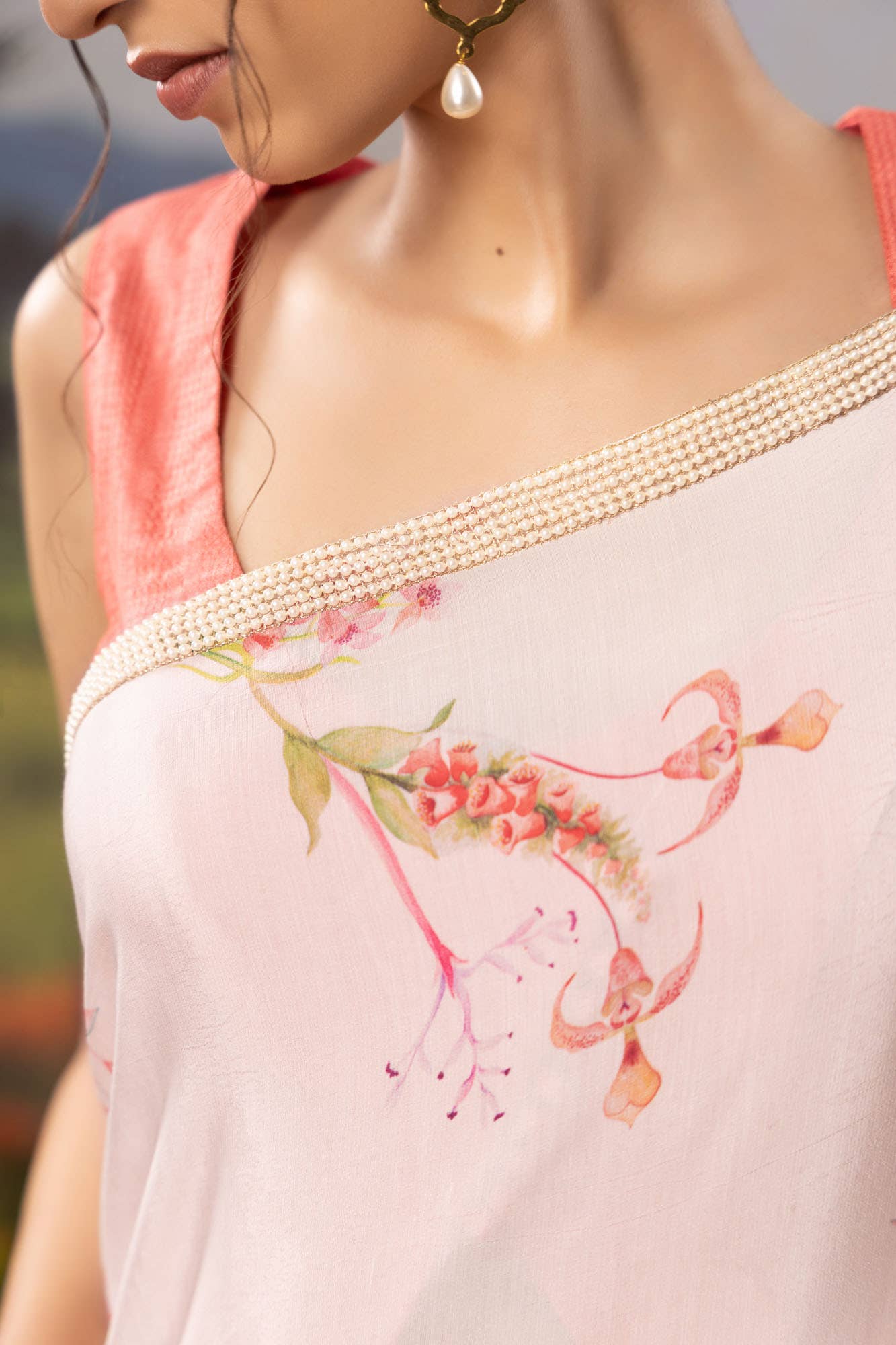 Wild Orchids-Off White Crepe Saree - Image 2