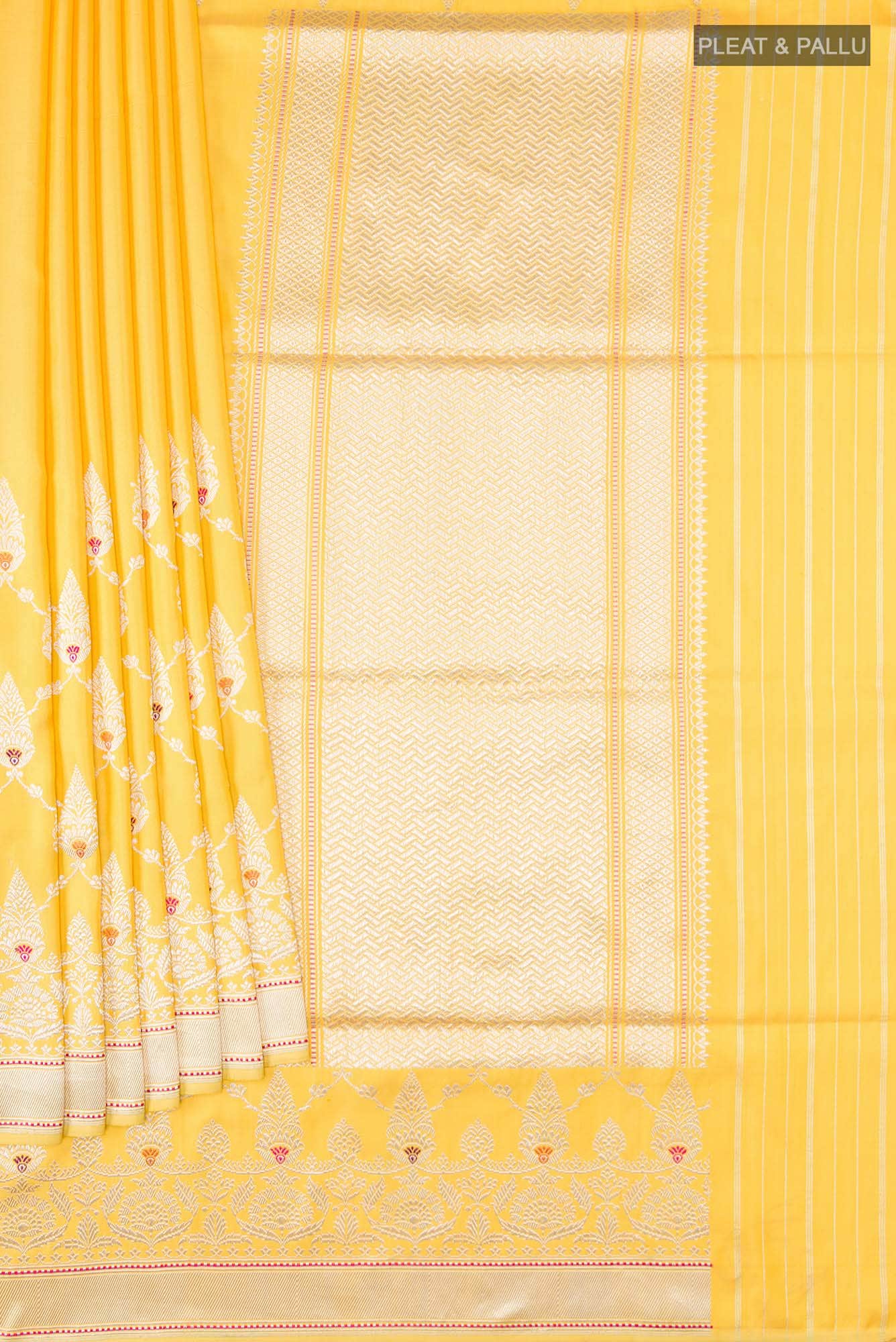 Pure Silk Pure Zari Yellow Banarasi Saree - Image 2