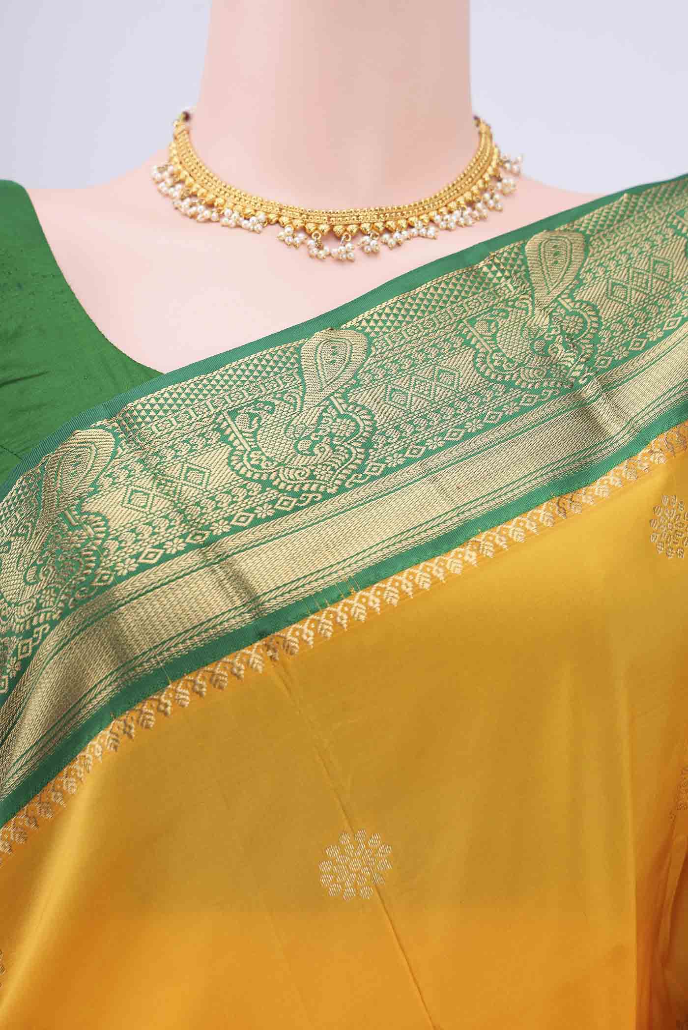 Yellow Blended Bangalore Silk Saree - Image 2