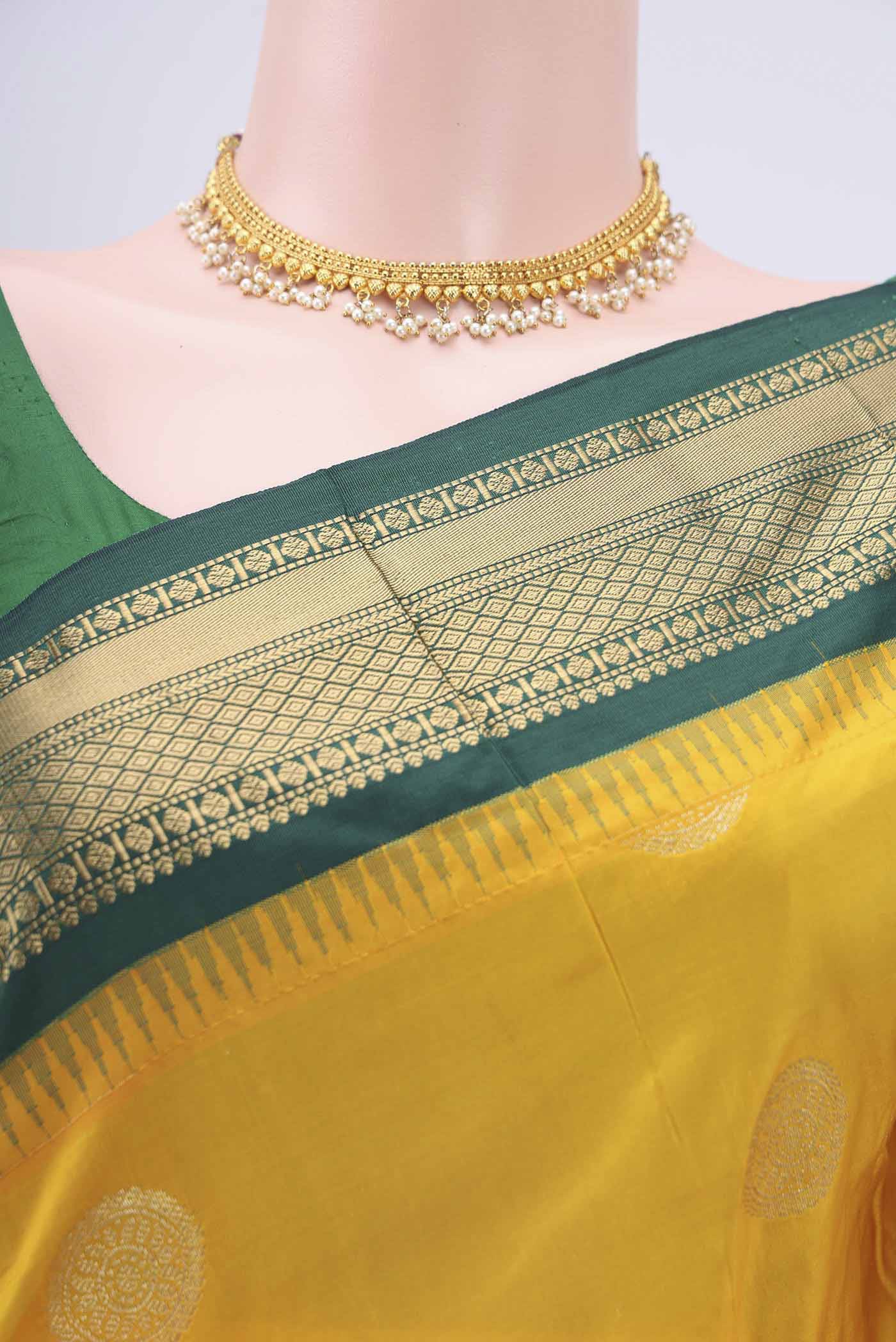 Yellow Blended Bangalore Silk Saree - Image 2