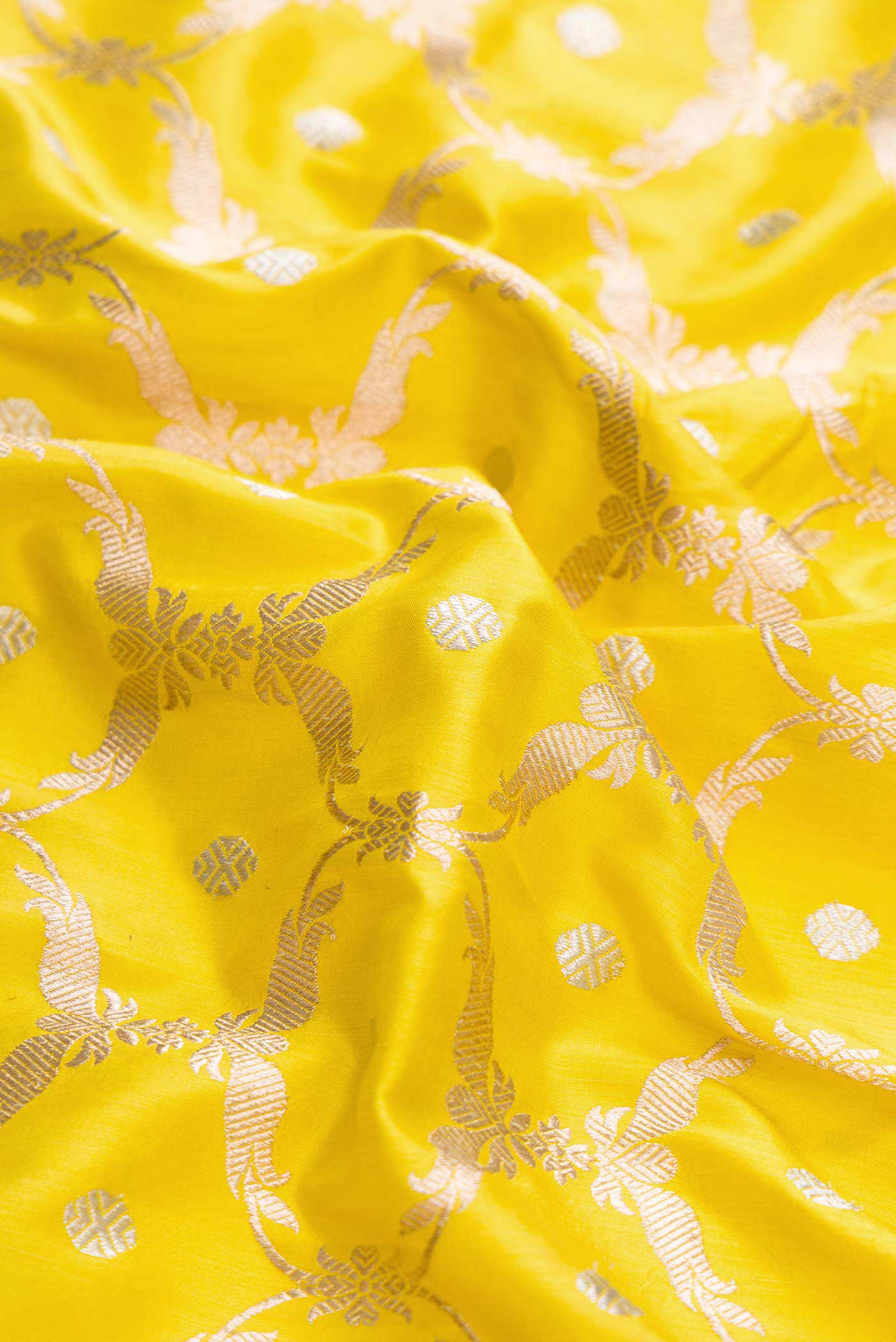Yellow Dual Tone Banarasi Silk Saree - Image 2