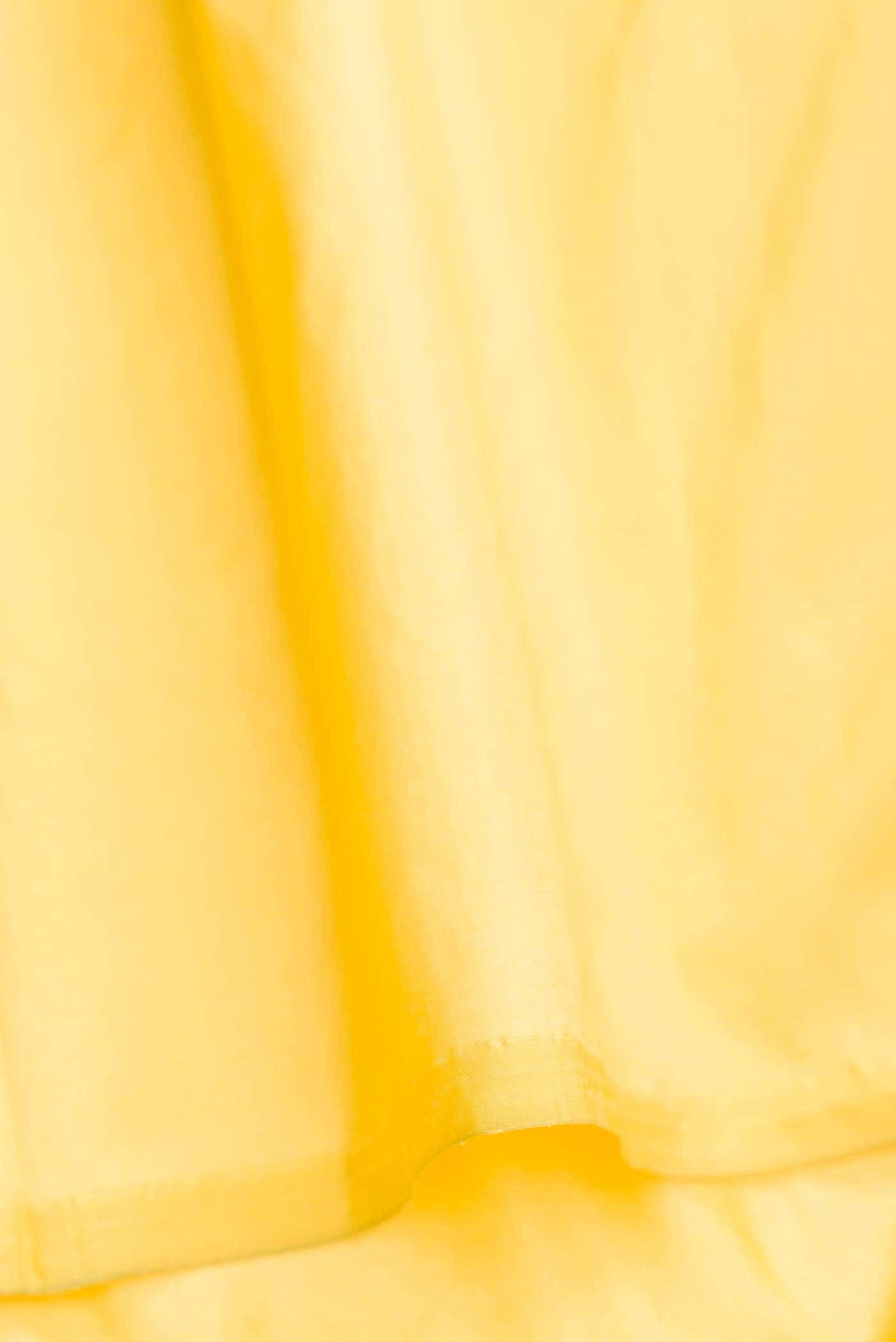 Pure Silk Pure Zari Yellow Dual Tone Banarasi Saree - Image 6